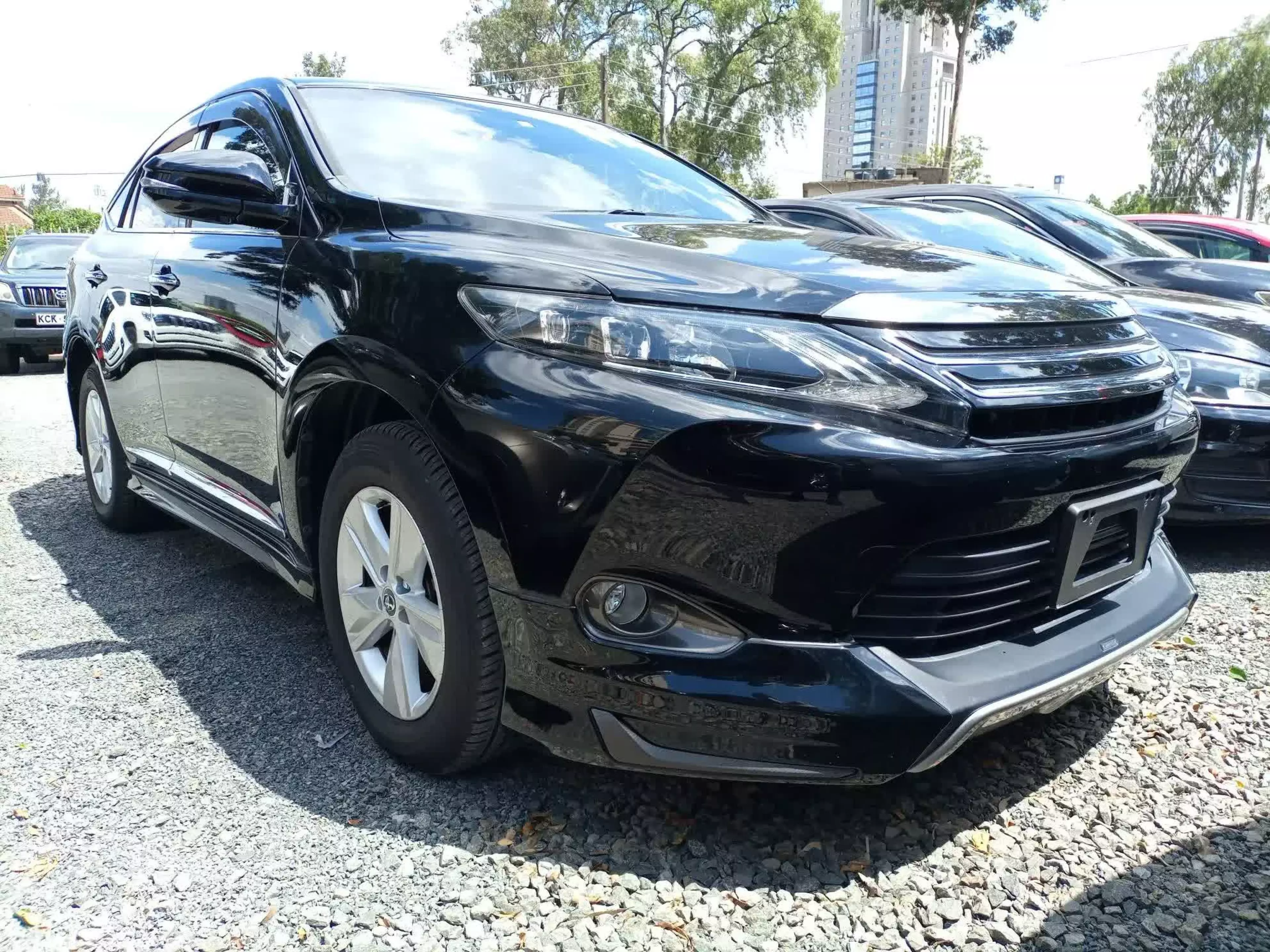 Toyota Harrier - 2015