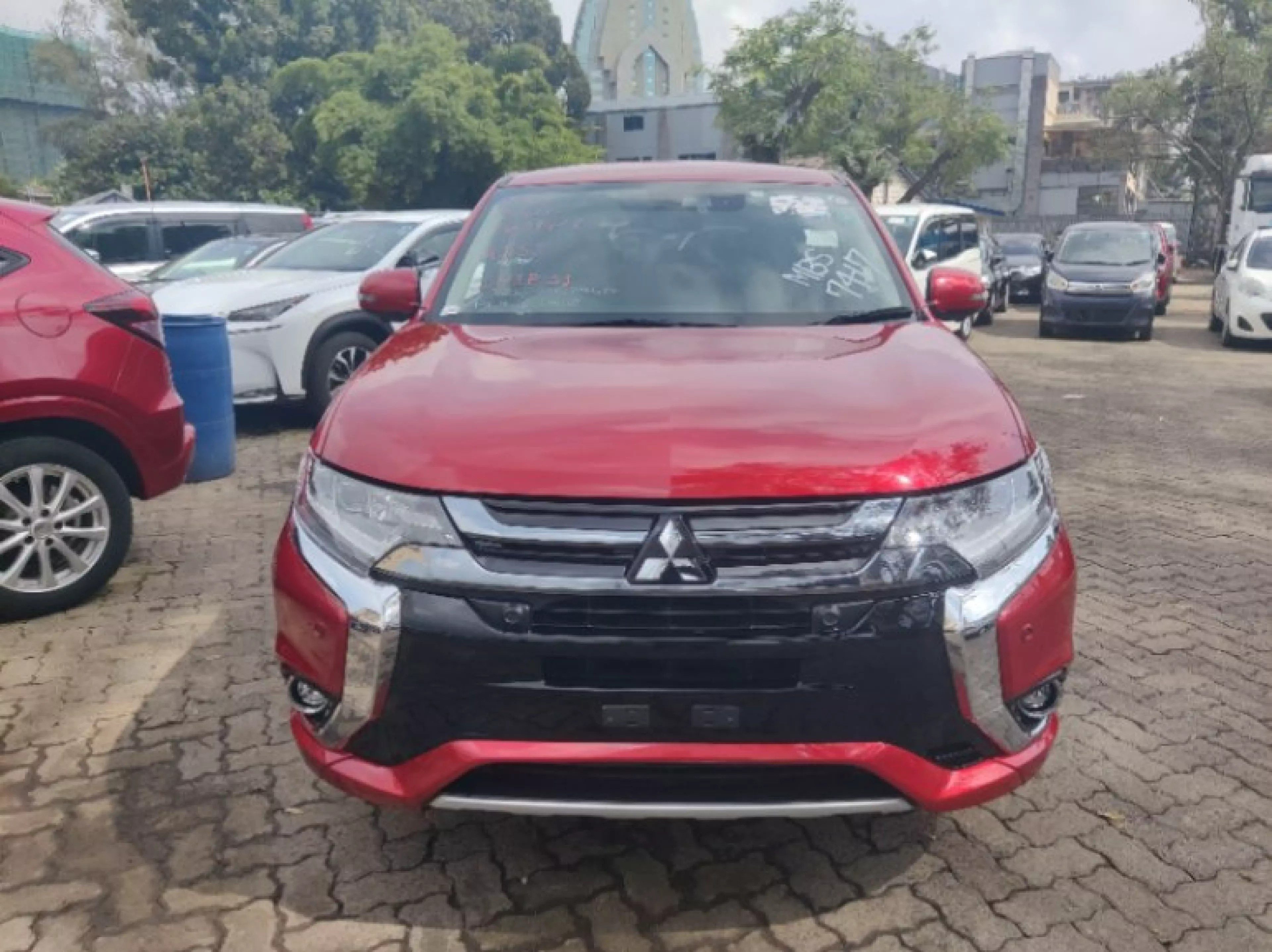 Mitsubishi Outlander hybrid  - 2018