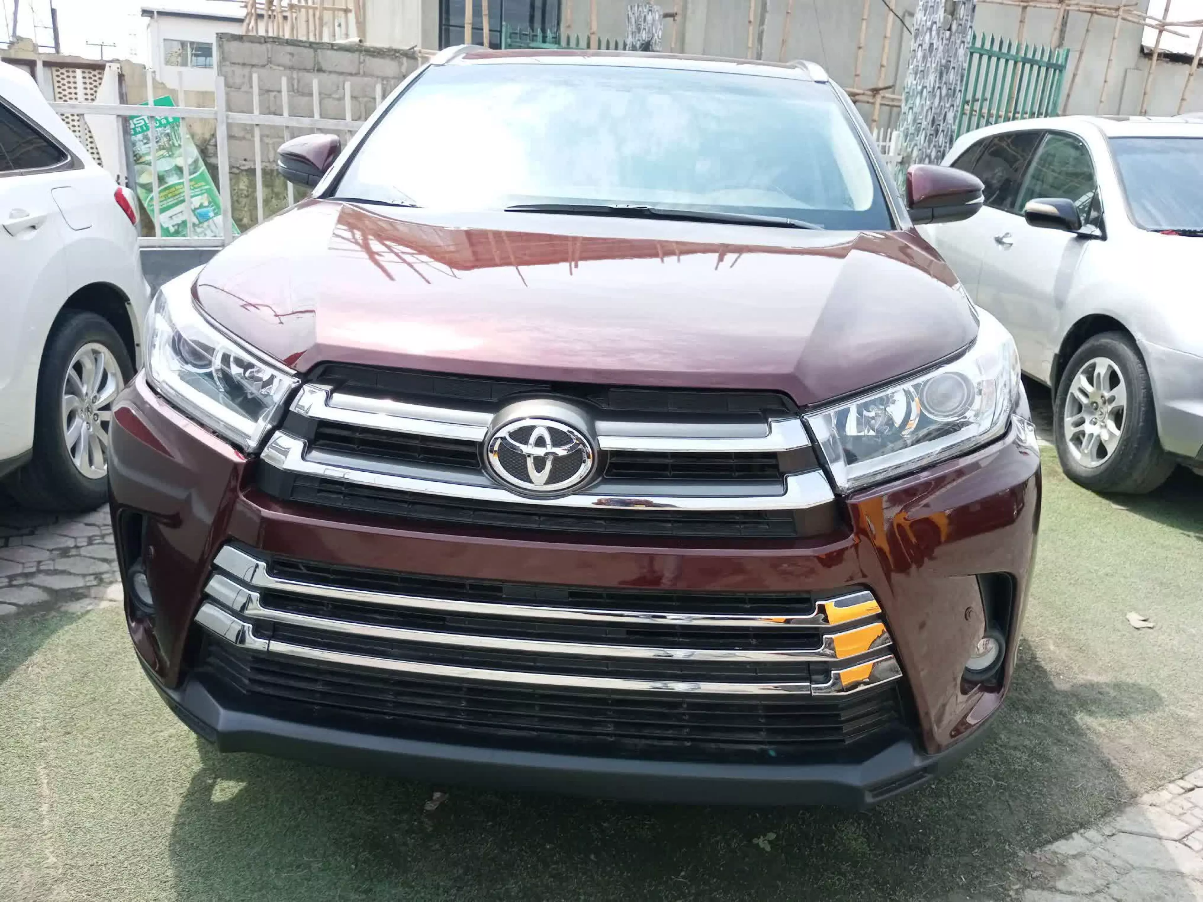 Toyota Highlander - 2016