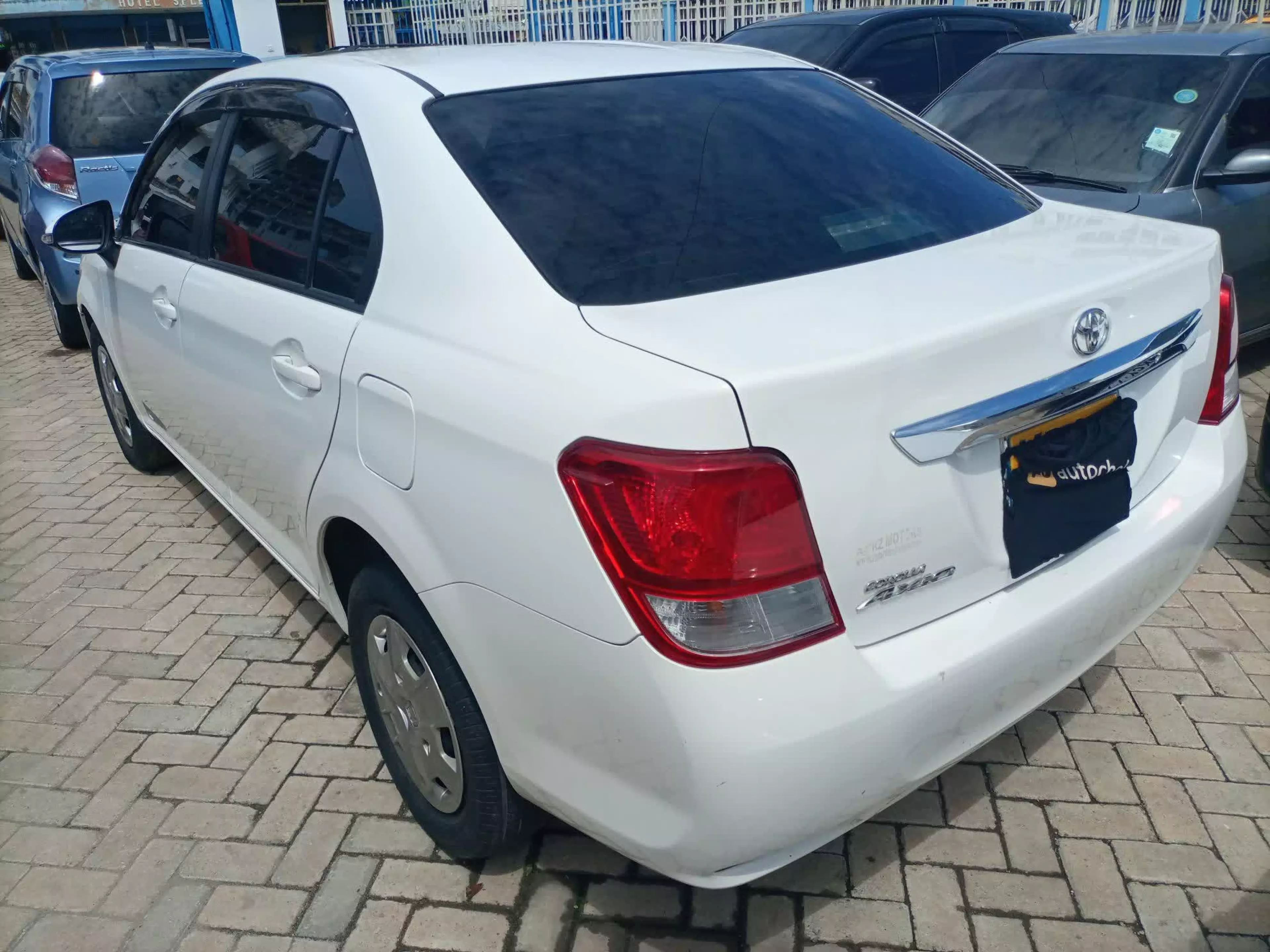 Toyota Axio  - 2014