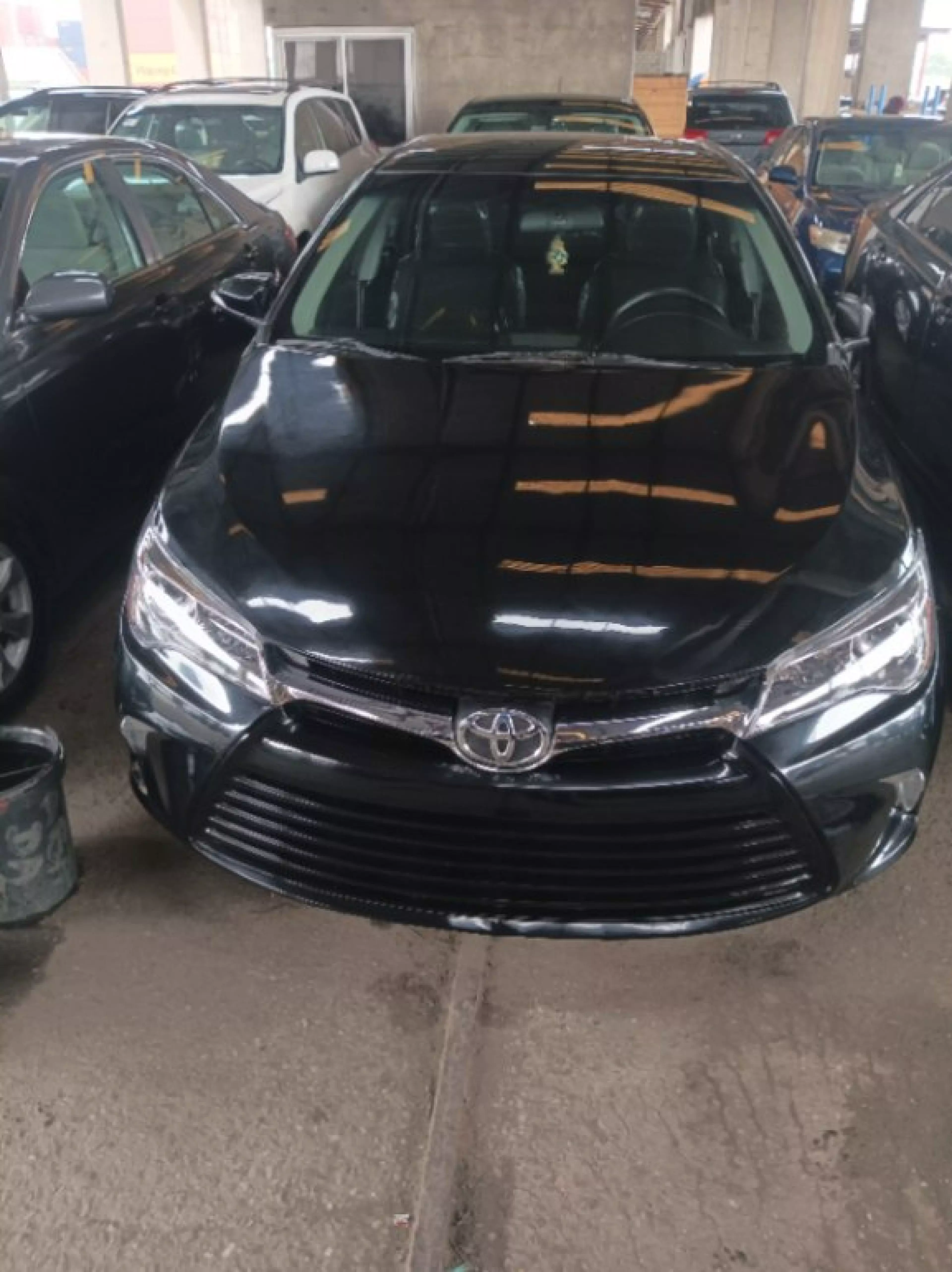 Toyota camry - 2015