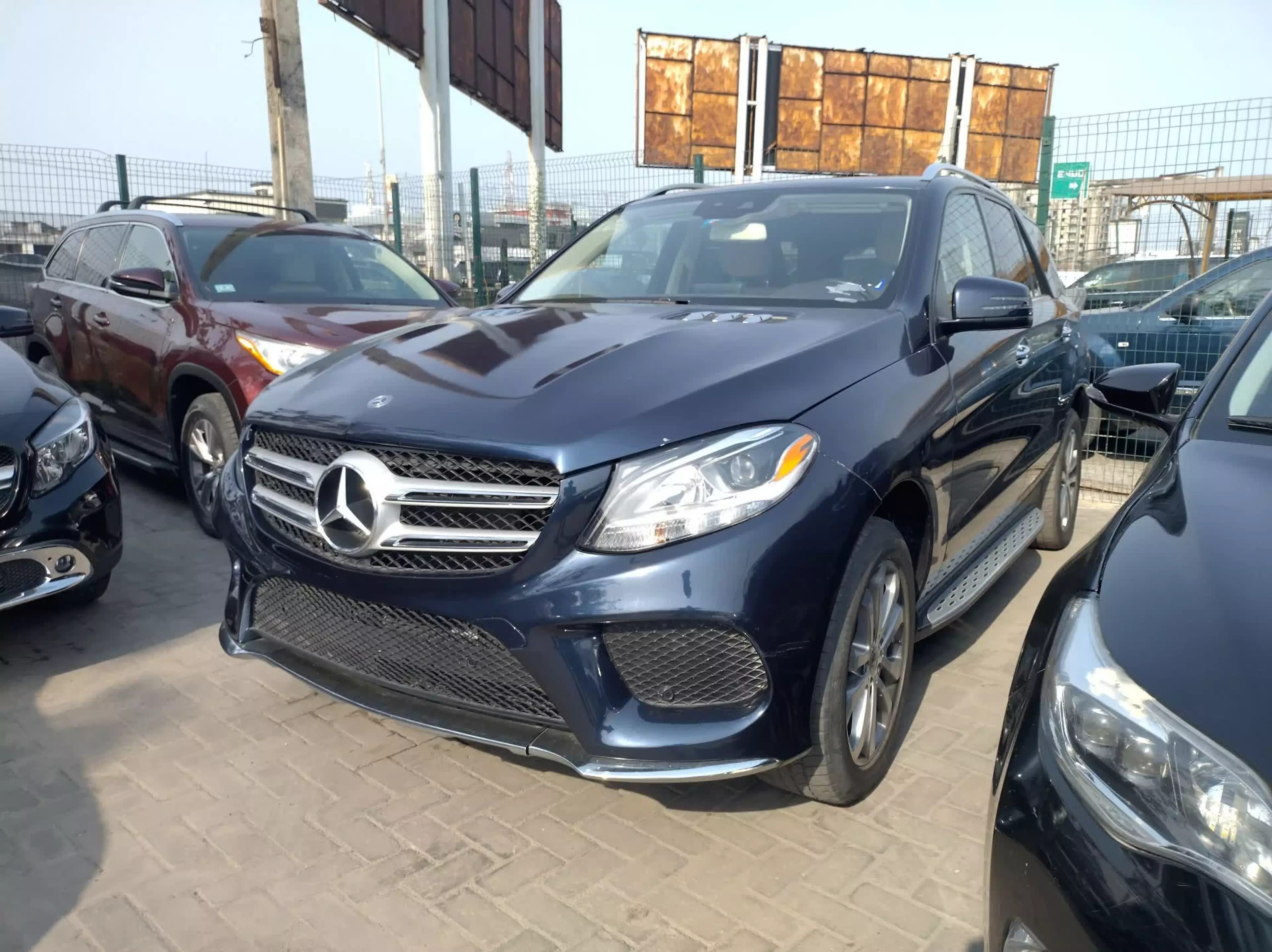 Mercedes-Benz GLE 400 - 2019