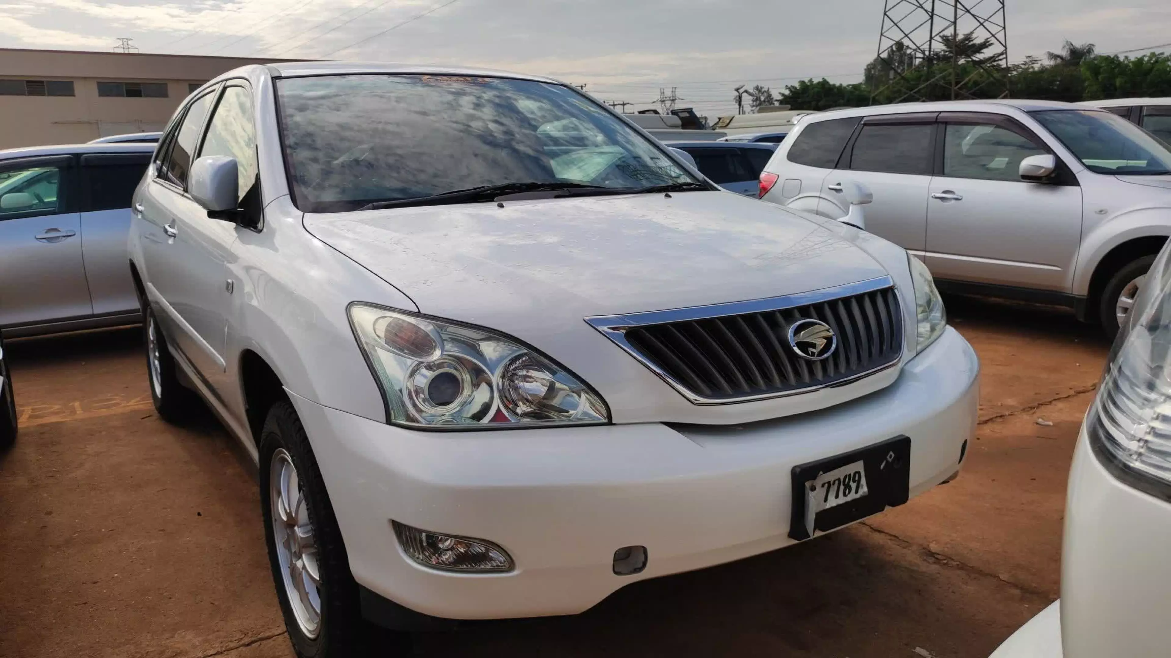 Toyota Harrier - 2009