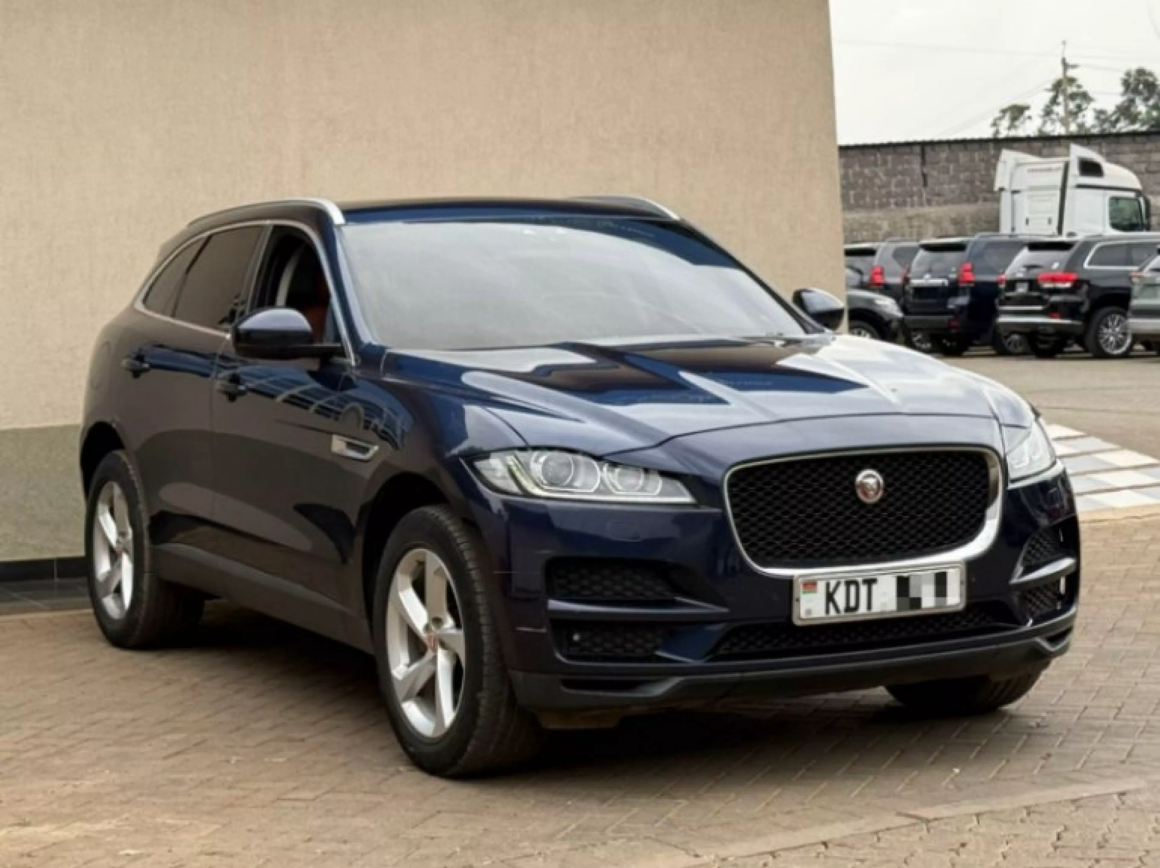 Jaguar F-Pace - 2017