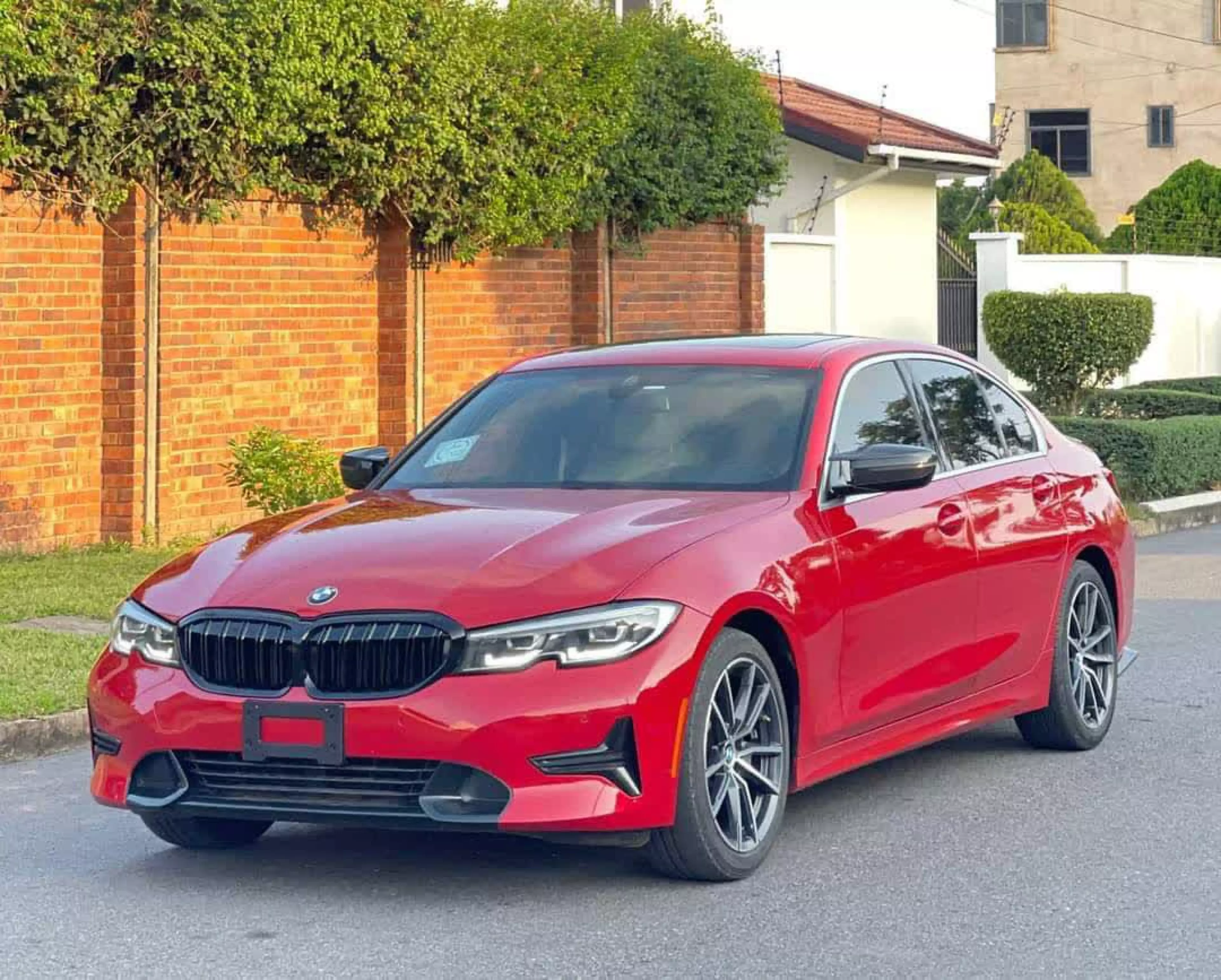BMW 330i - 2020