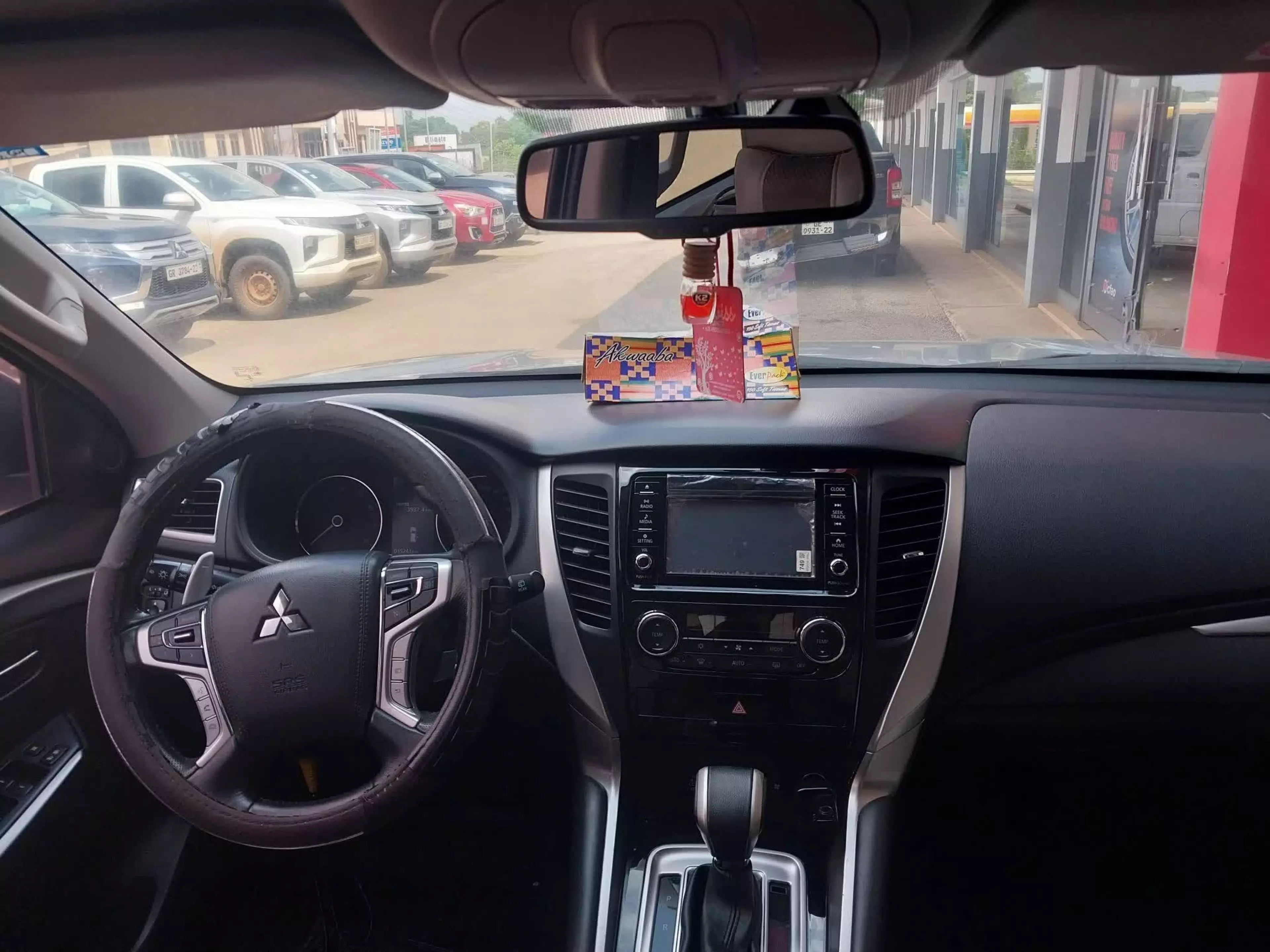 Mitsubishi Pajero Sport   - 2019