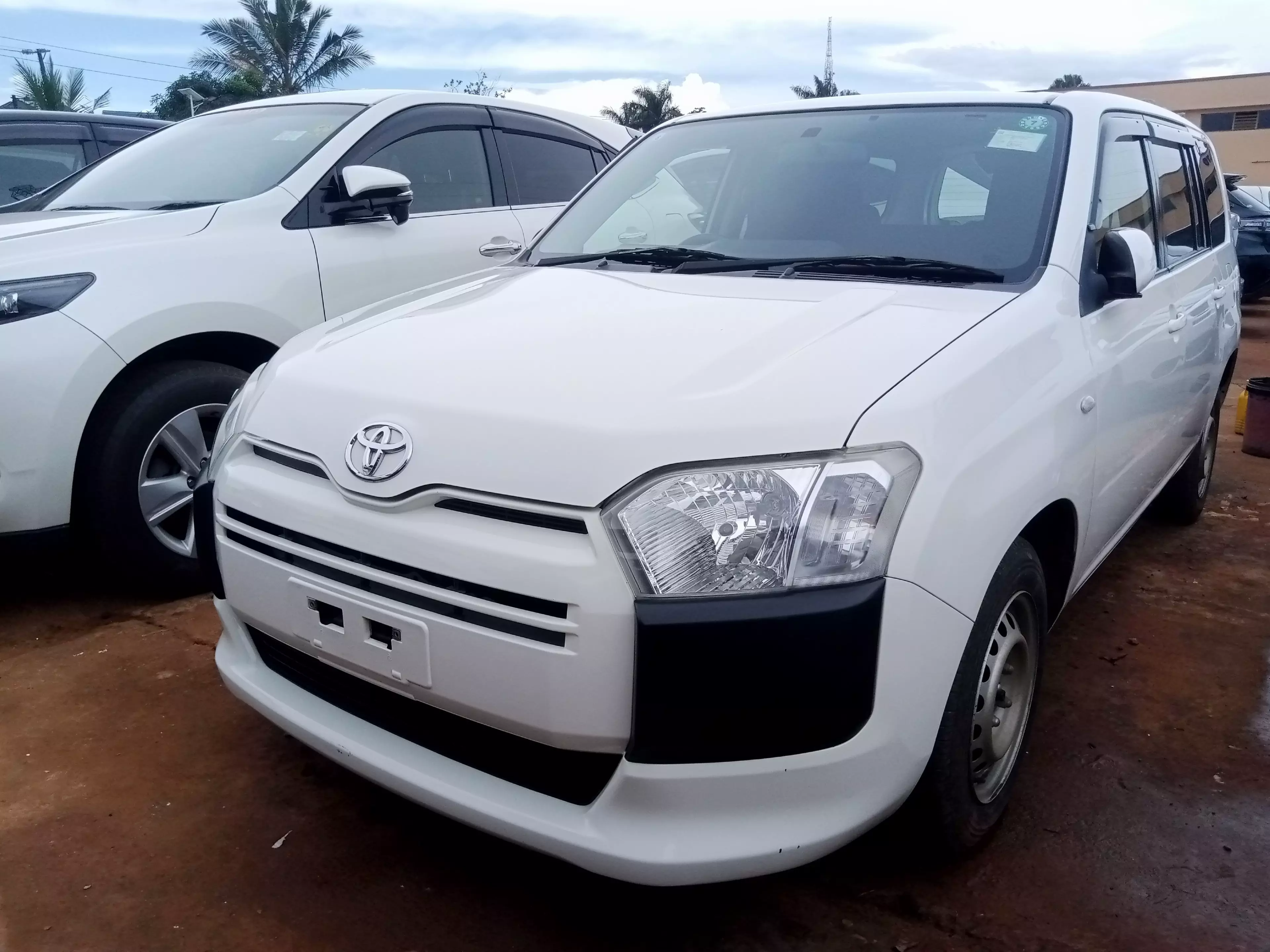 Toyota Probox    - 2015