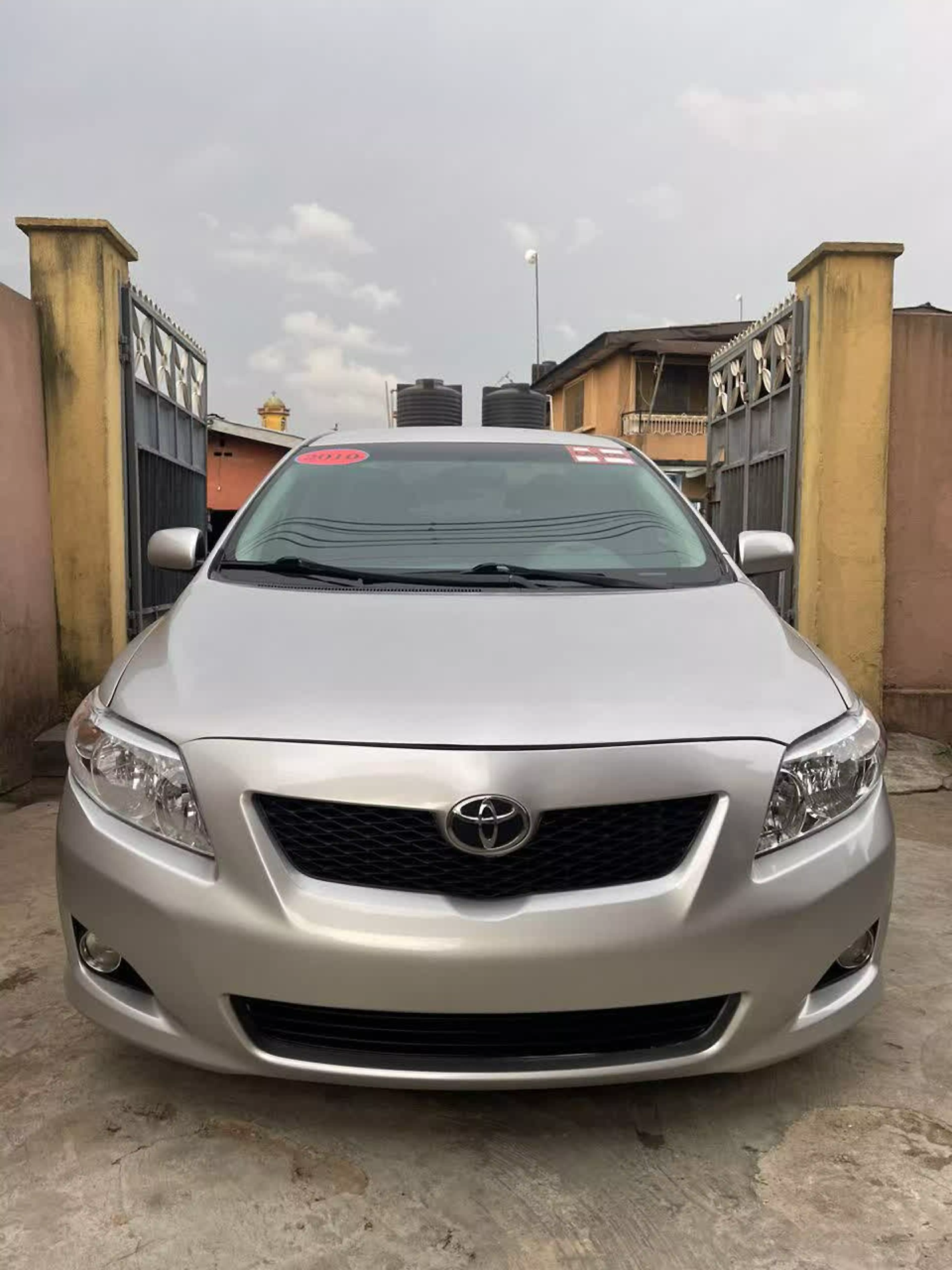 Toyota Corolla - 2010