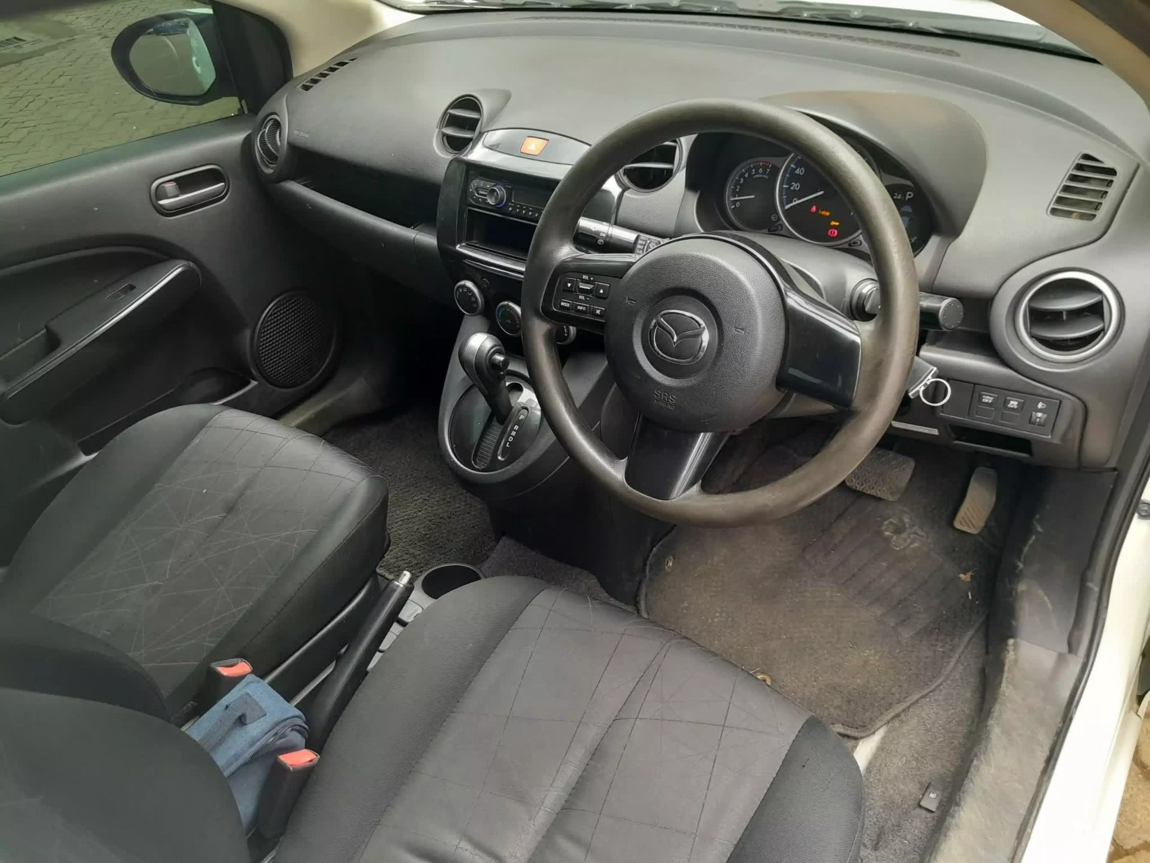 Mazda Demio - 2014