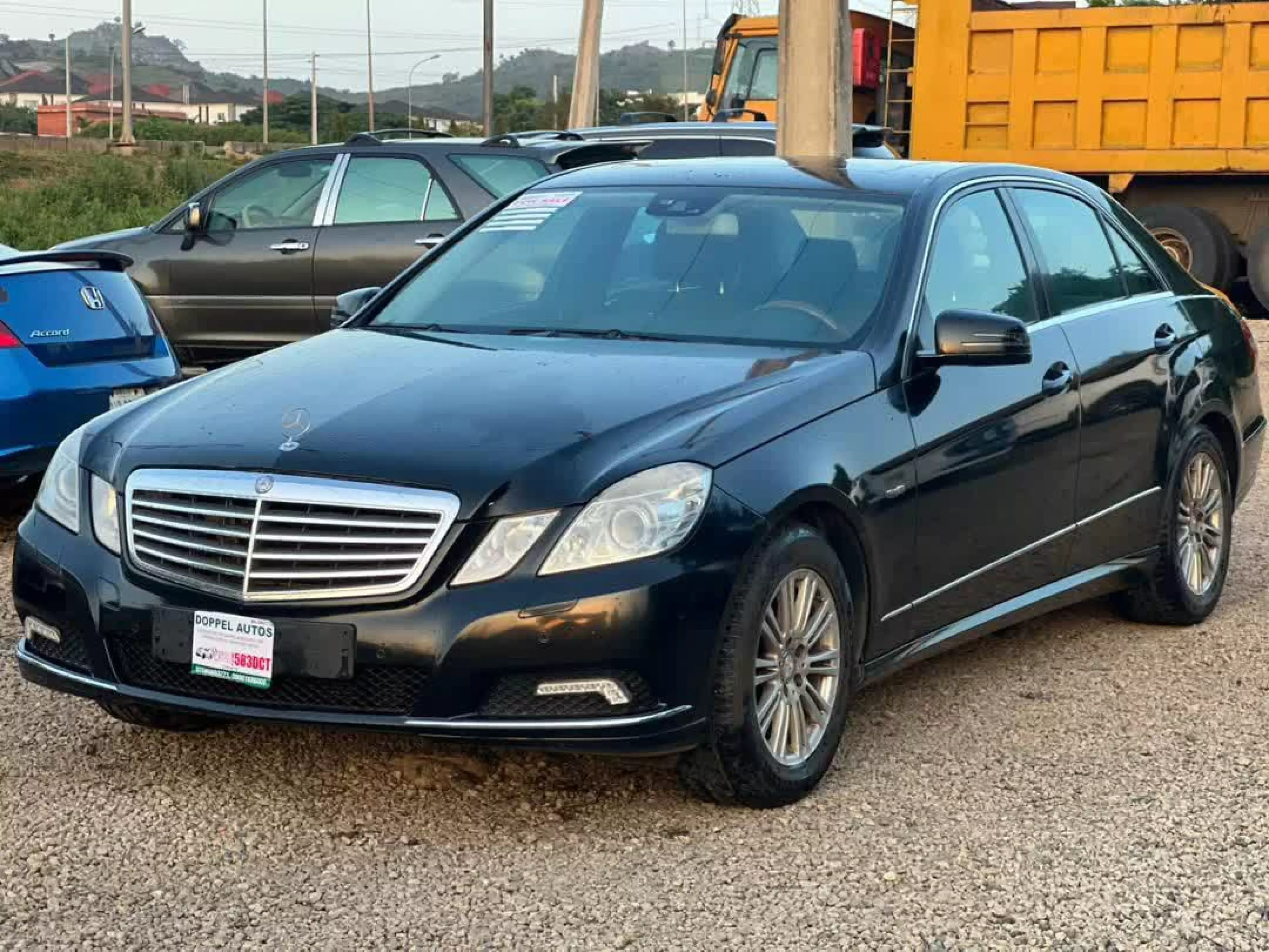 Mercedes-Benz E 350 - 2012