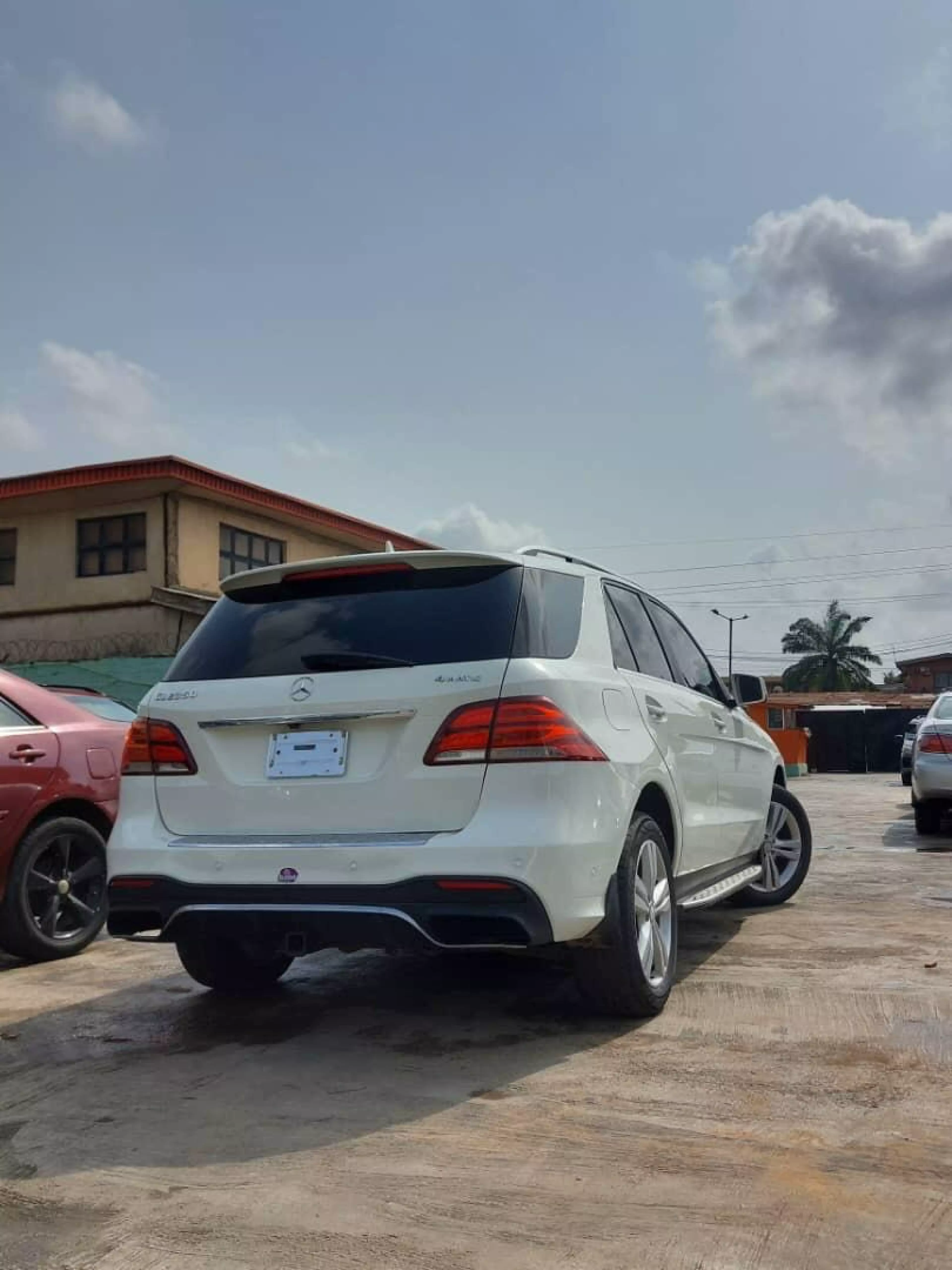 Mercedes-Benz ML 350   - 2012