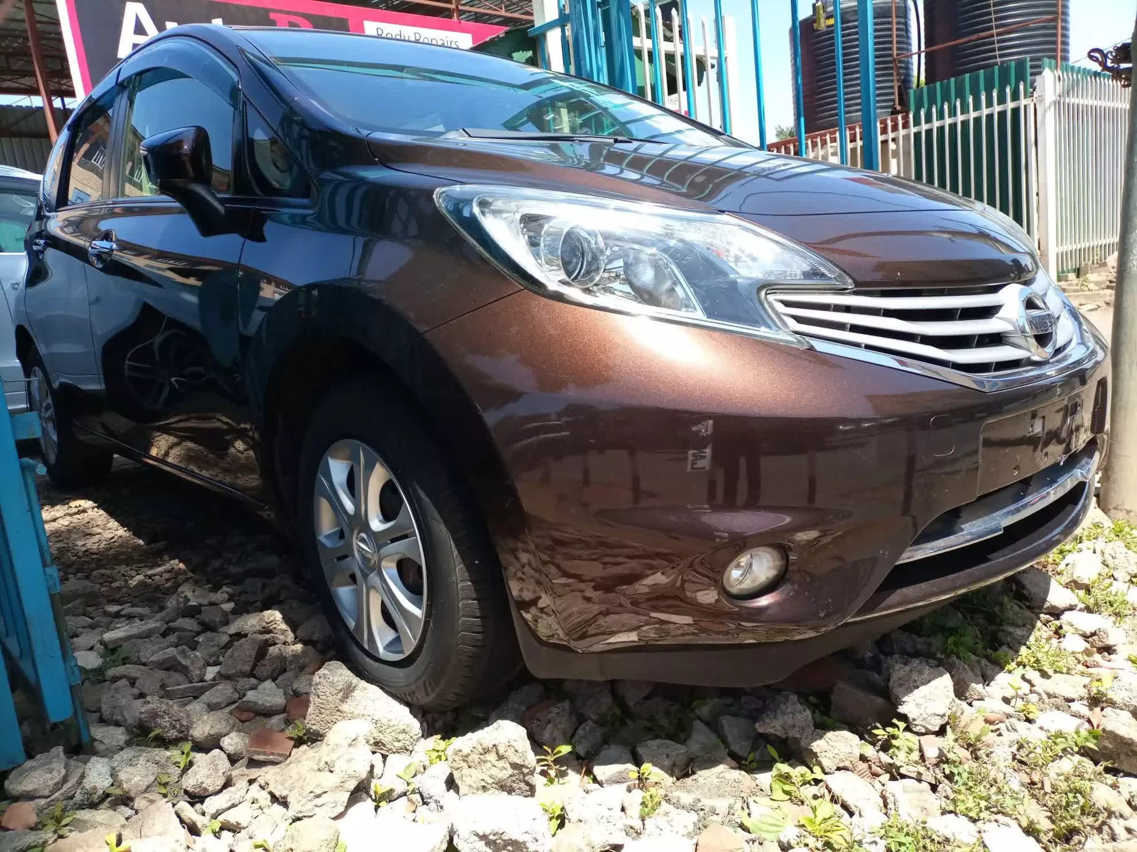Nissan Note medalist  - 2015