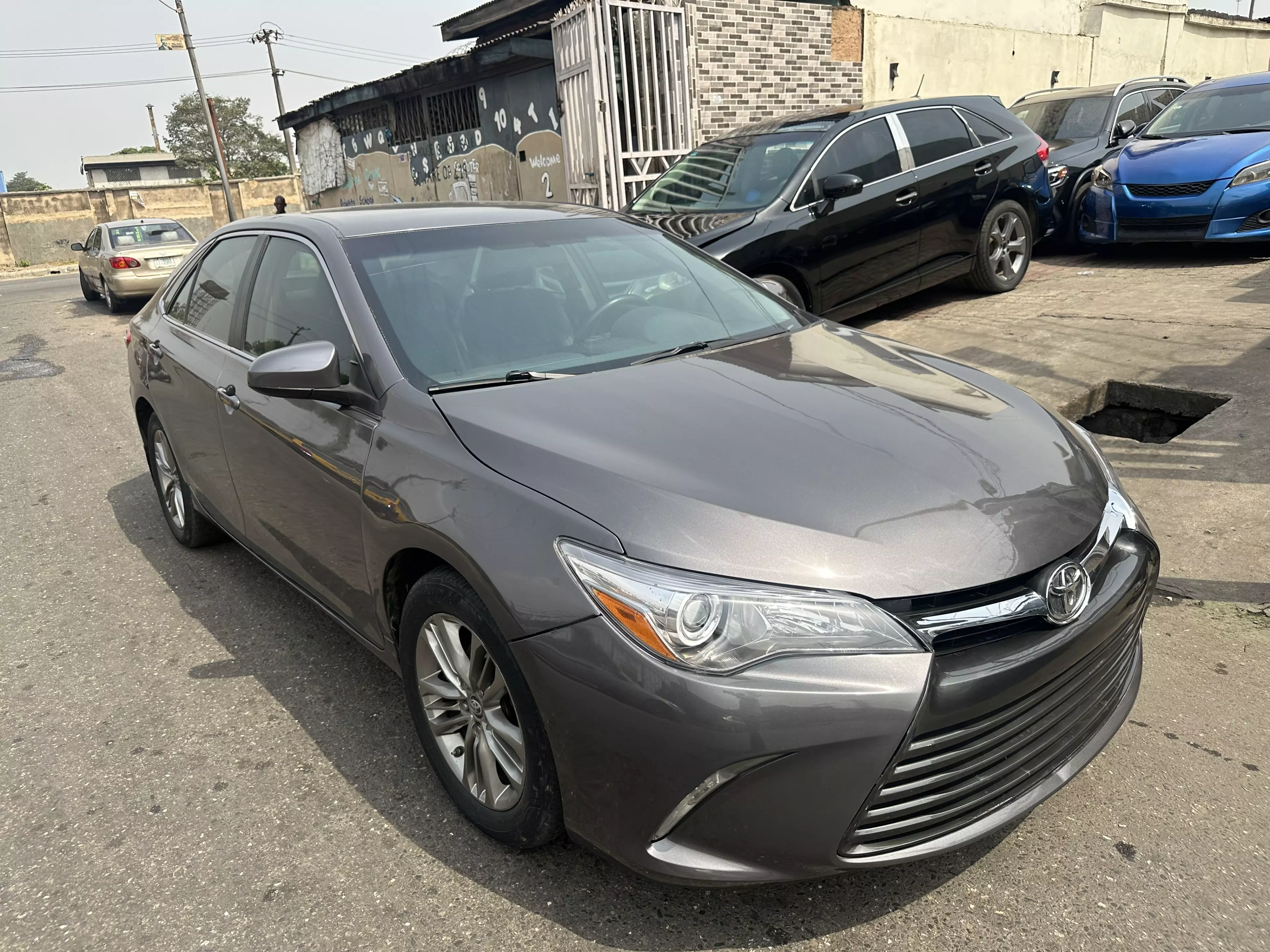 Toyota Camry   - 2015