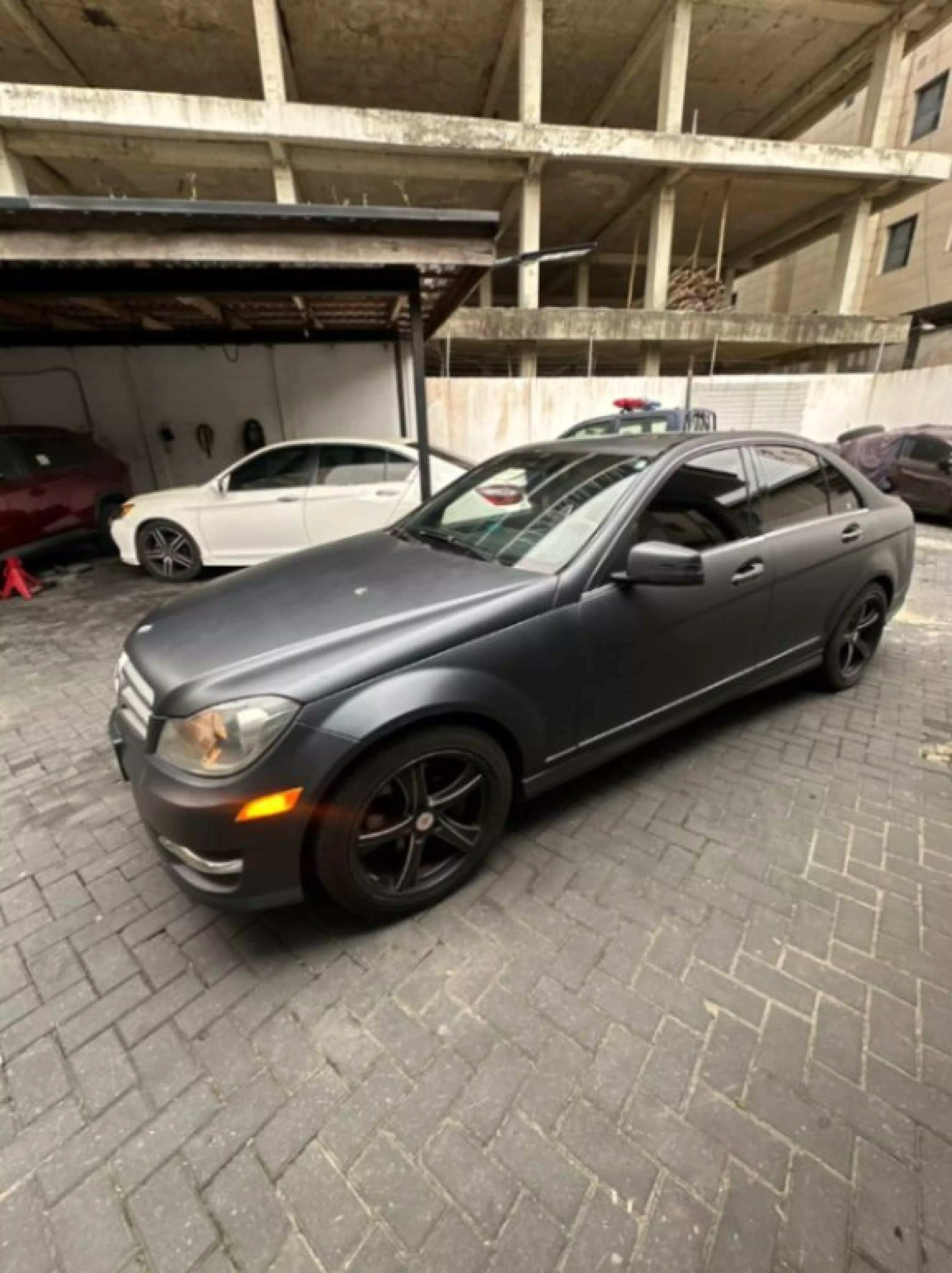 Mercedes-Benz C 300 - 2013