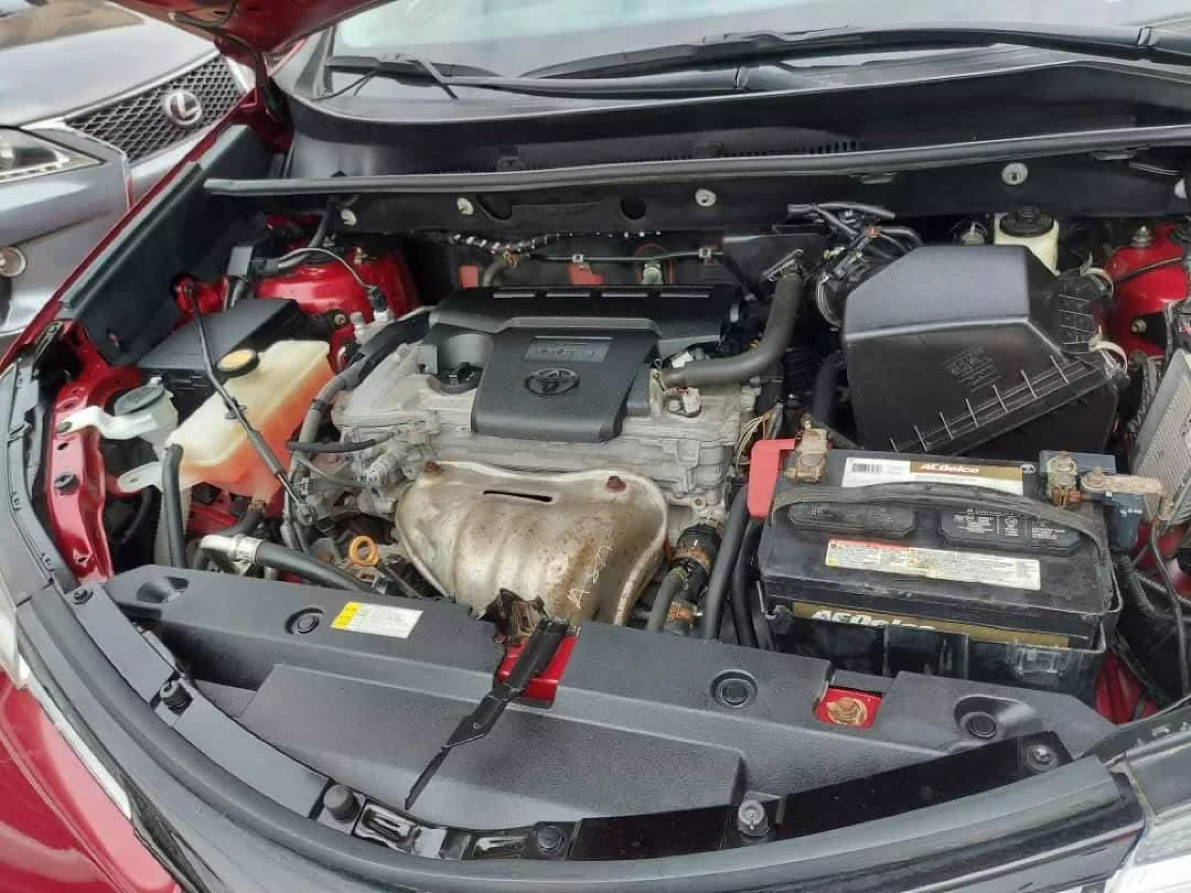 Toyota RAV 4   - 2018