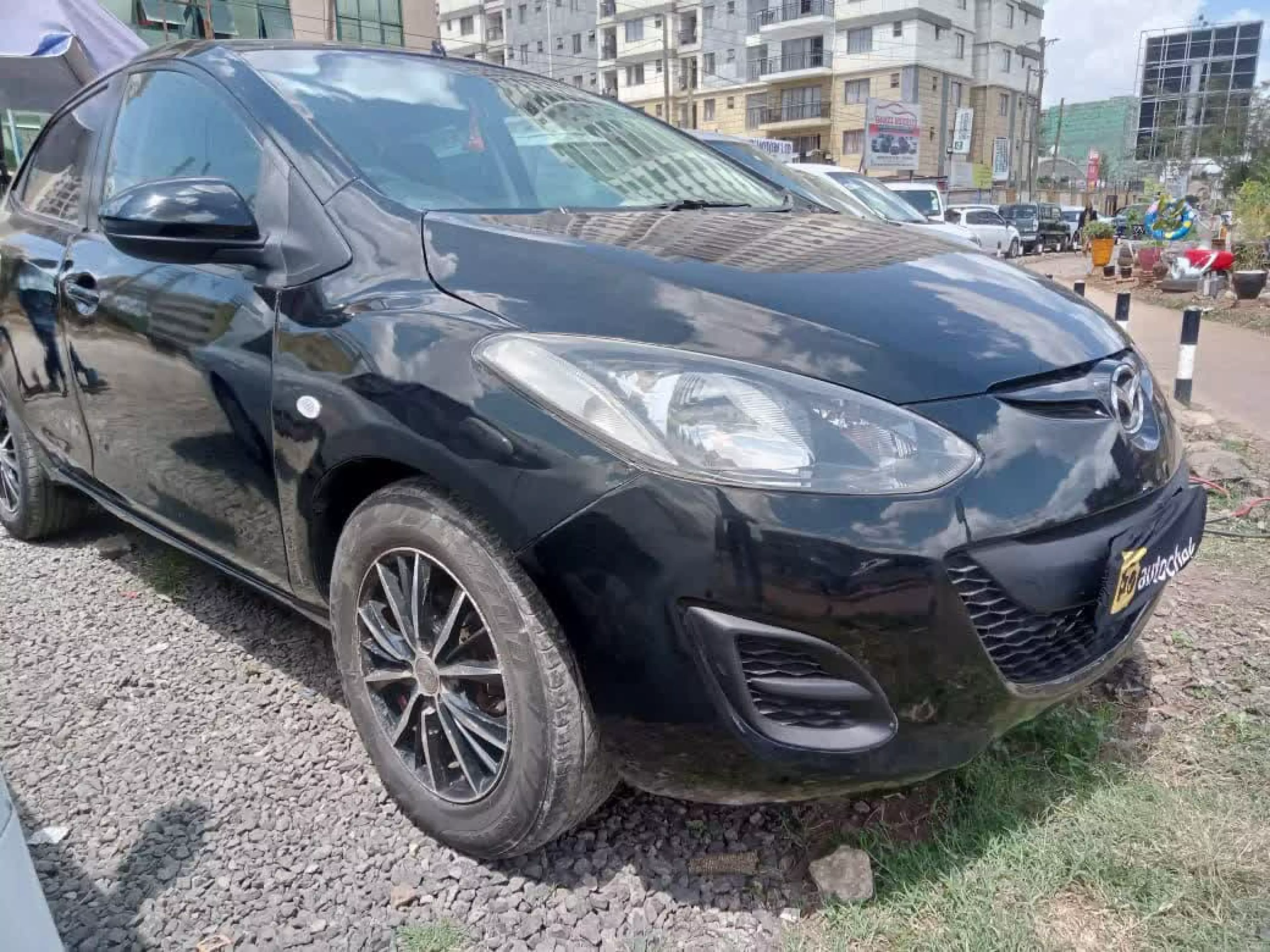 Mazda Demio - 2011