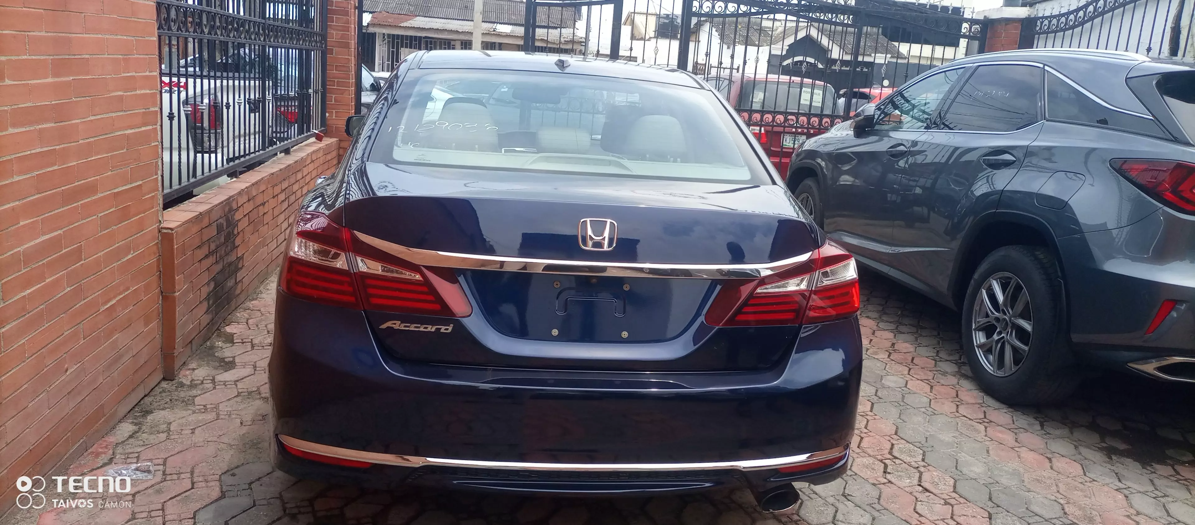 Honda Accord   - 2016