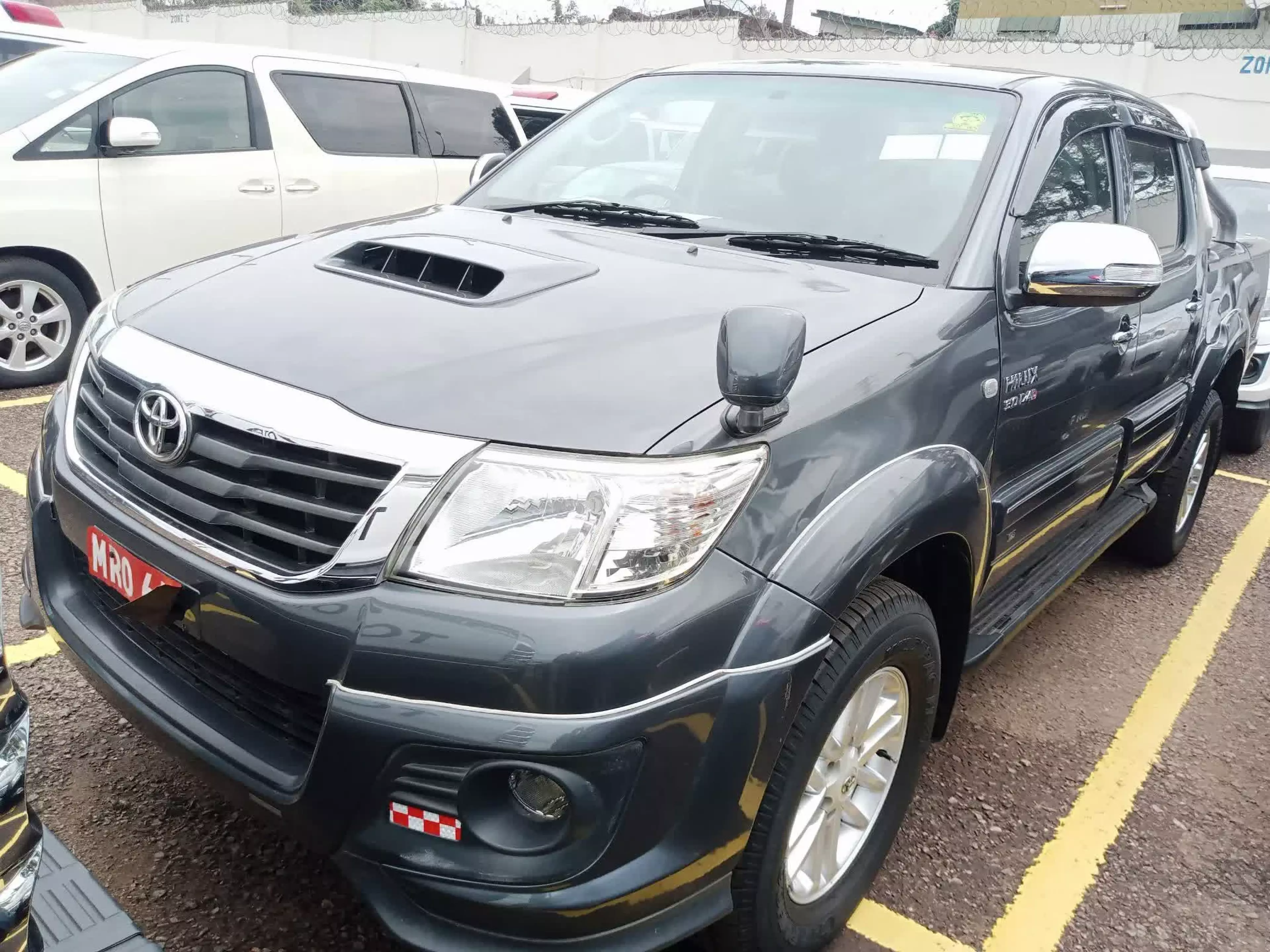 Toyota Hilux - 2014