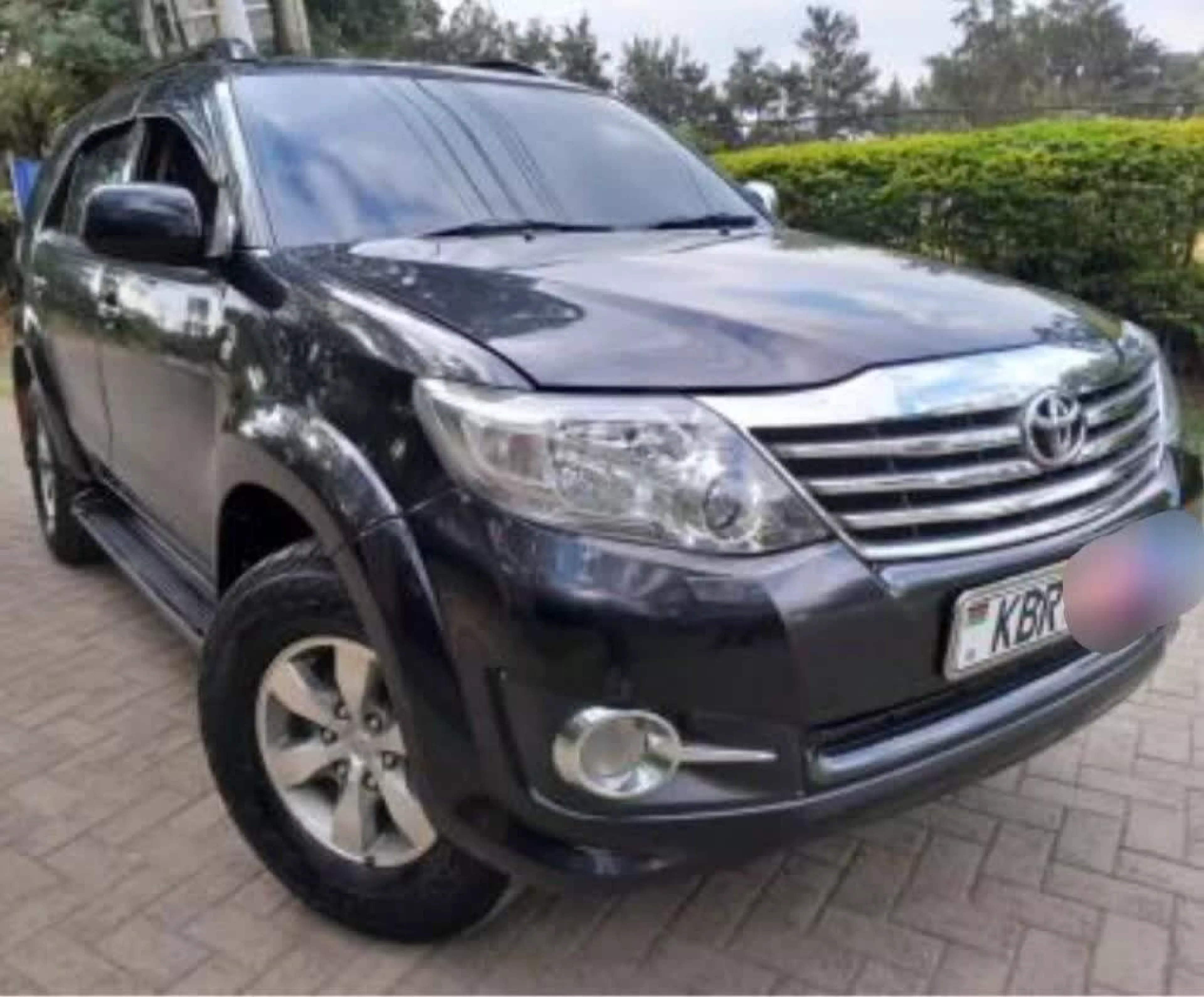 Toyota Fortuner - 2005