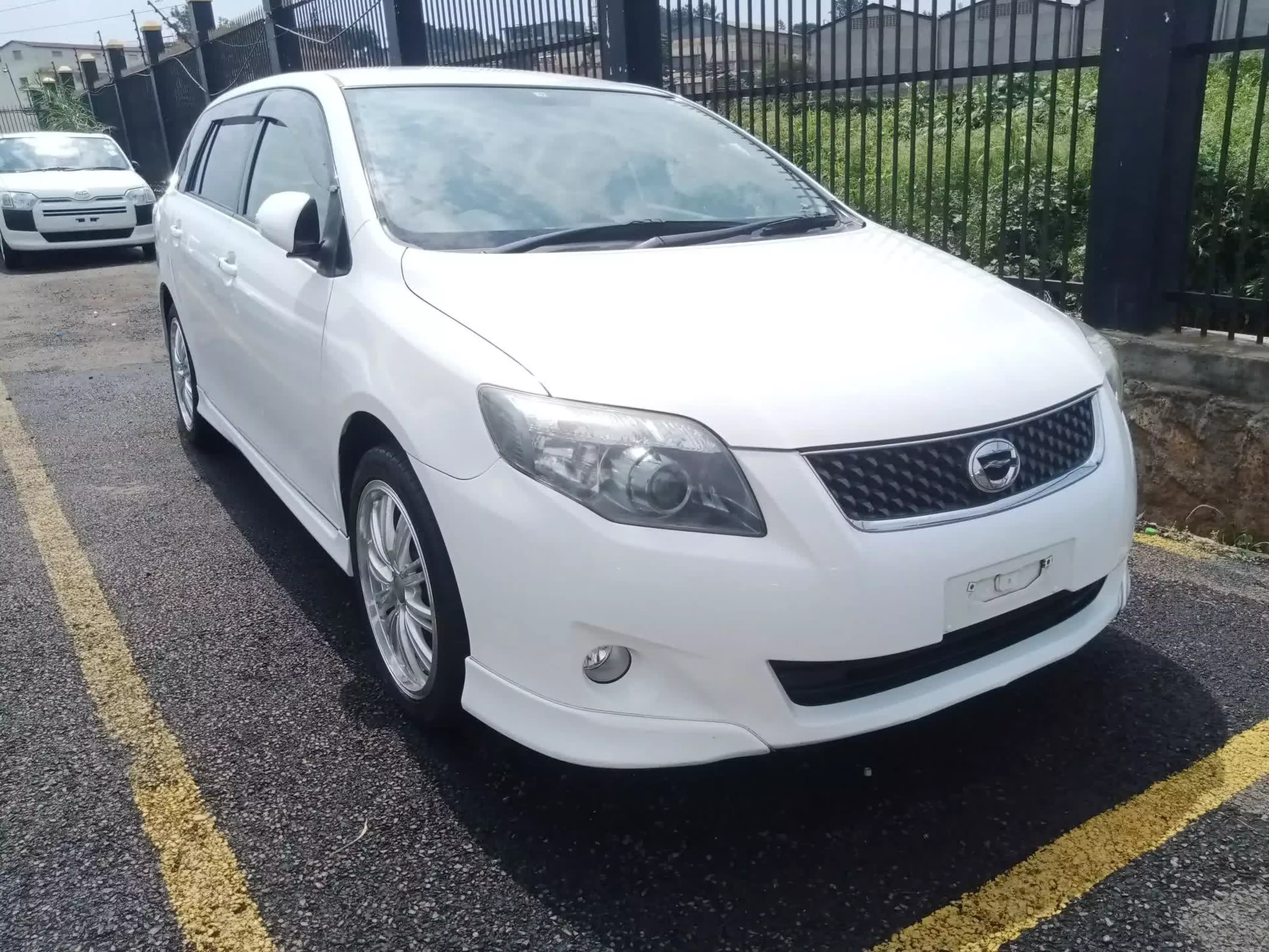 Toyota Fielder  - 2012