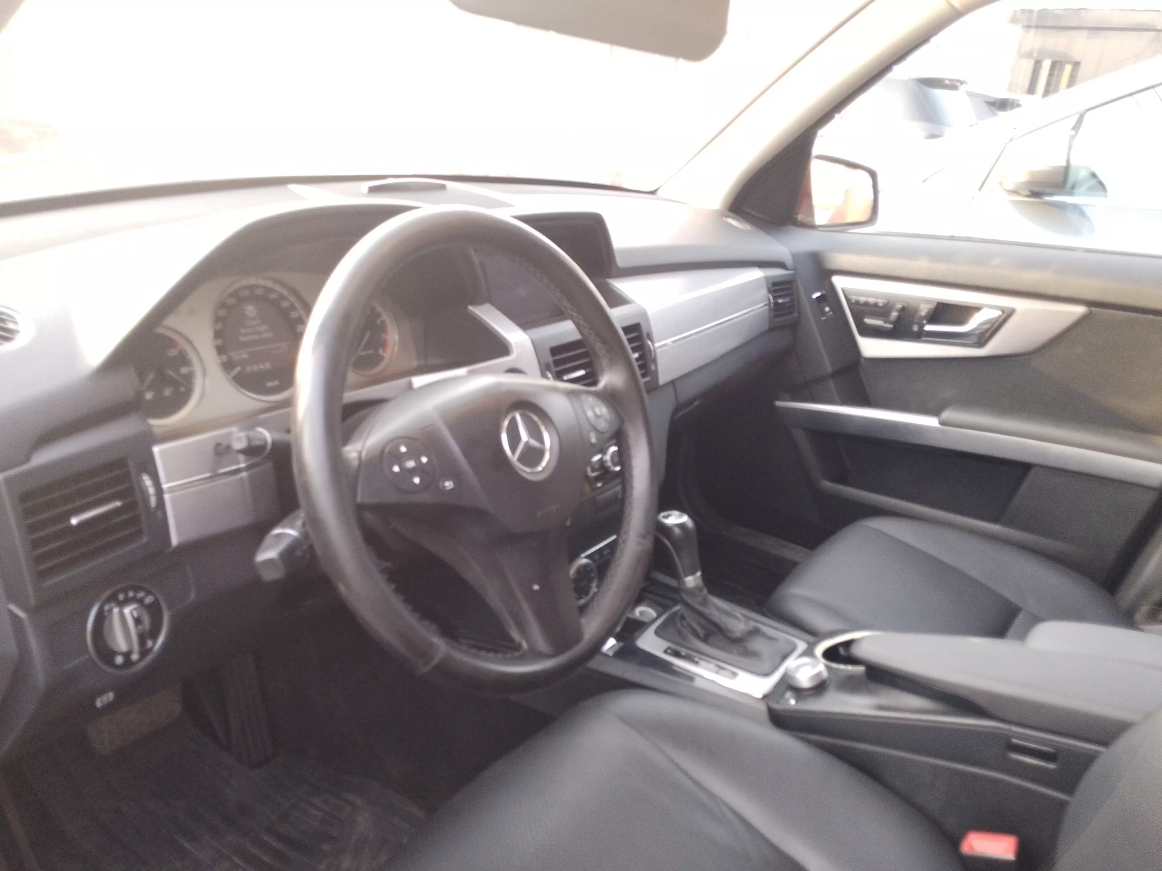 Mercedes-Benz GLK 350   - 2010