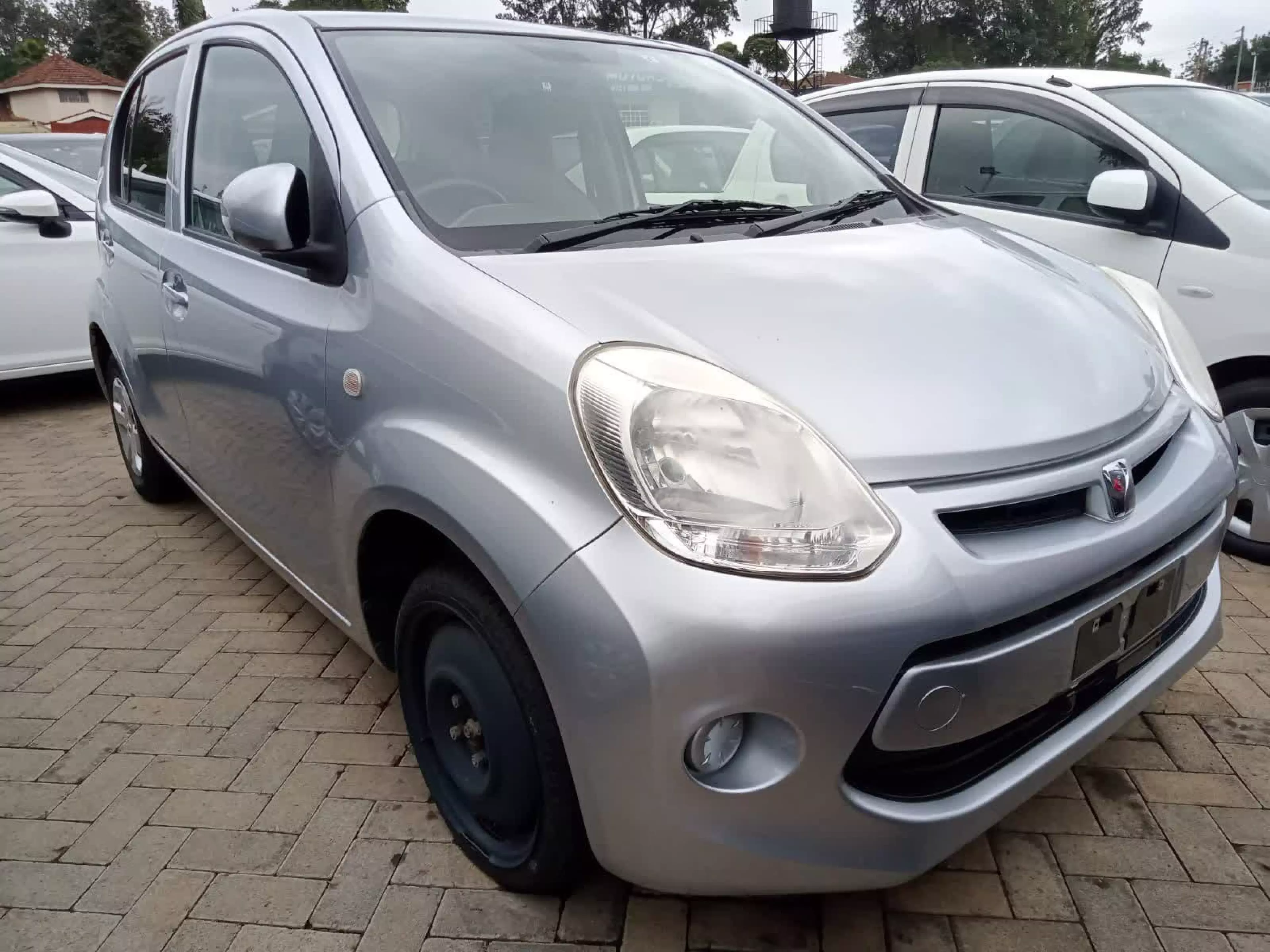 Toyota Passo - 2015