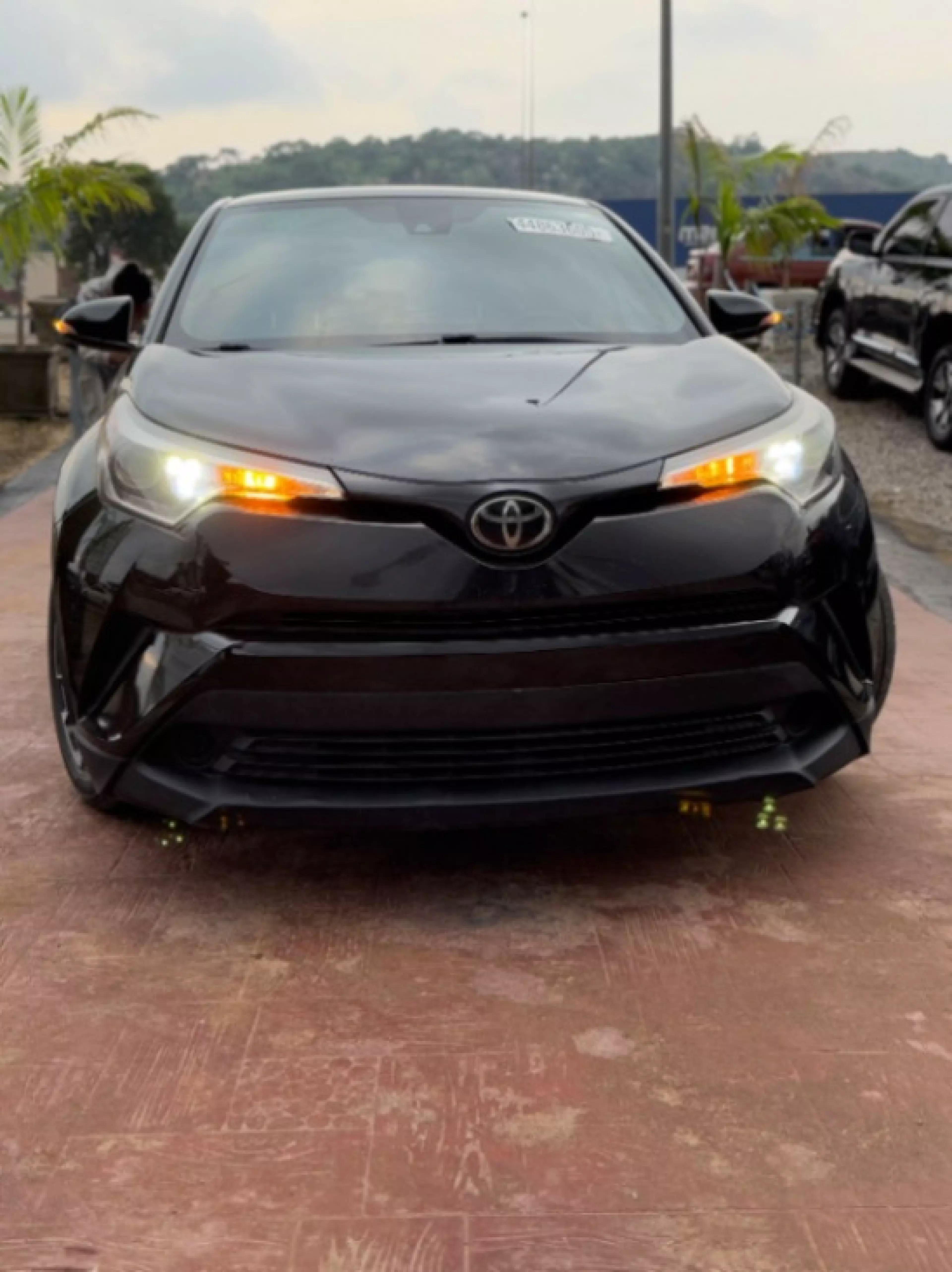 Toyota CH-R - 2018