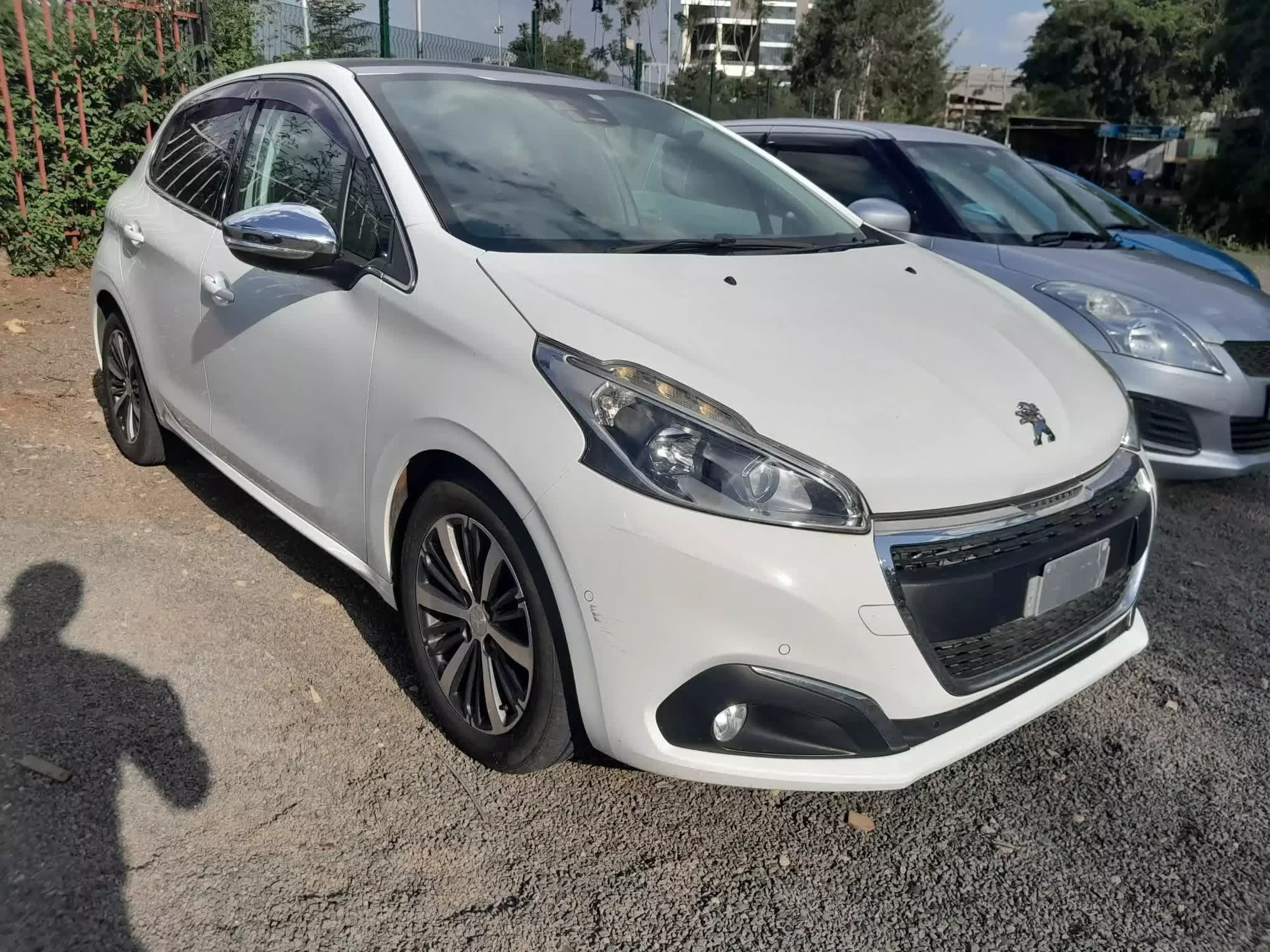 Peugeot 208 - 2015