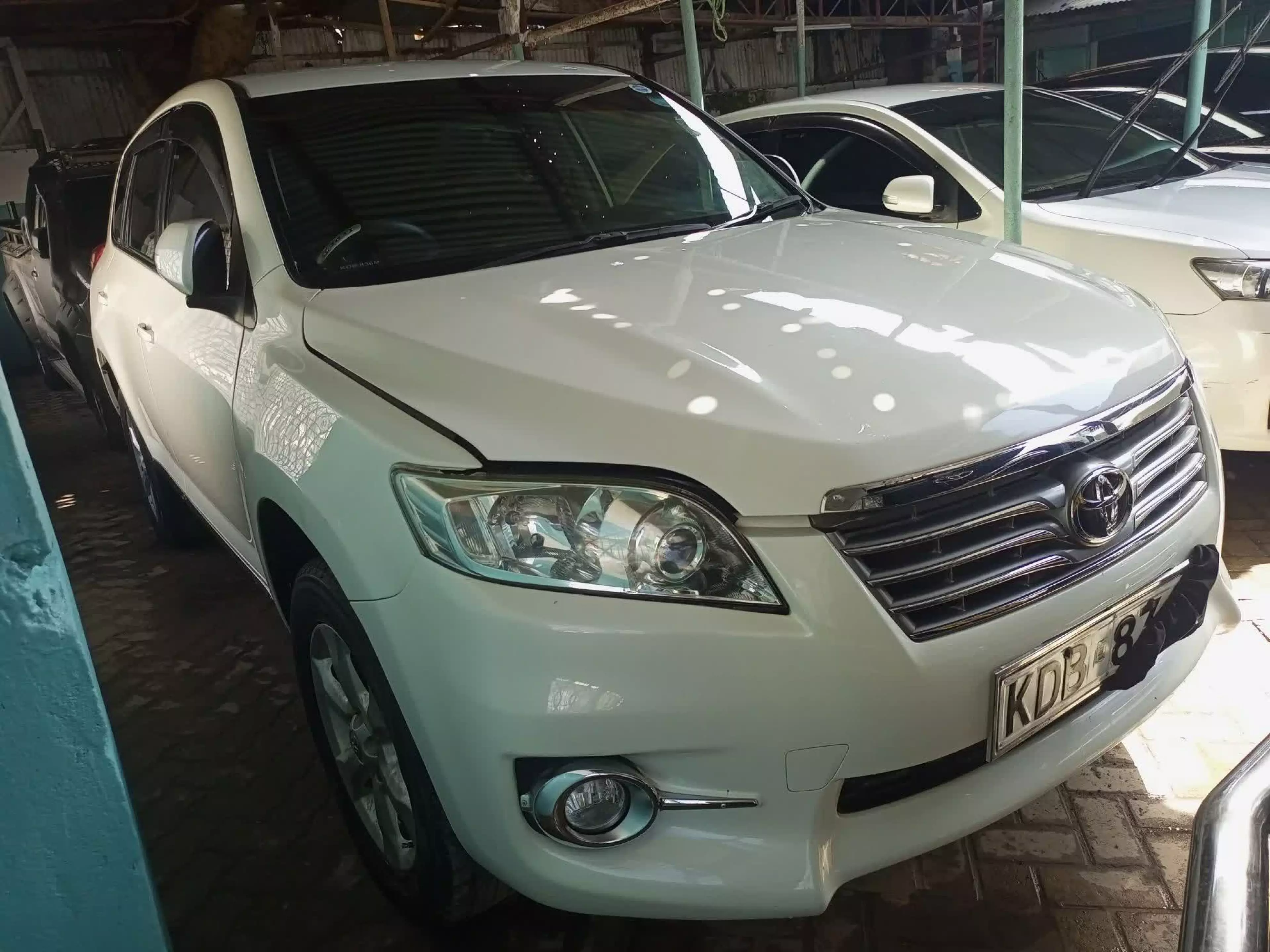 Toyota Vanguard  - 2013