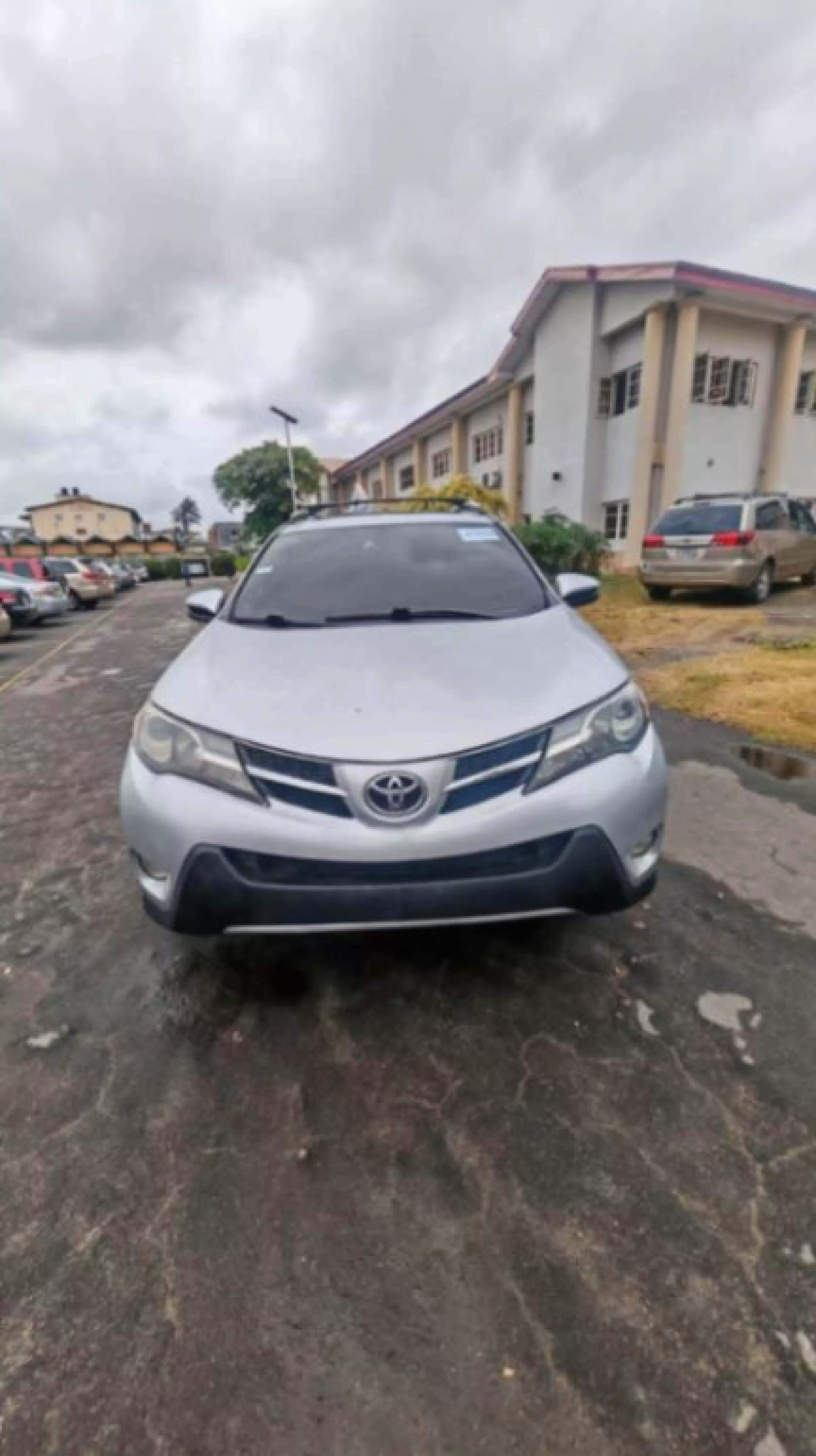 Toyota RAV4 - 2014