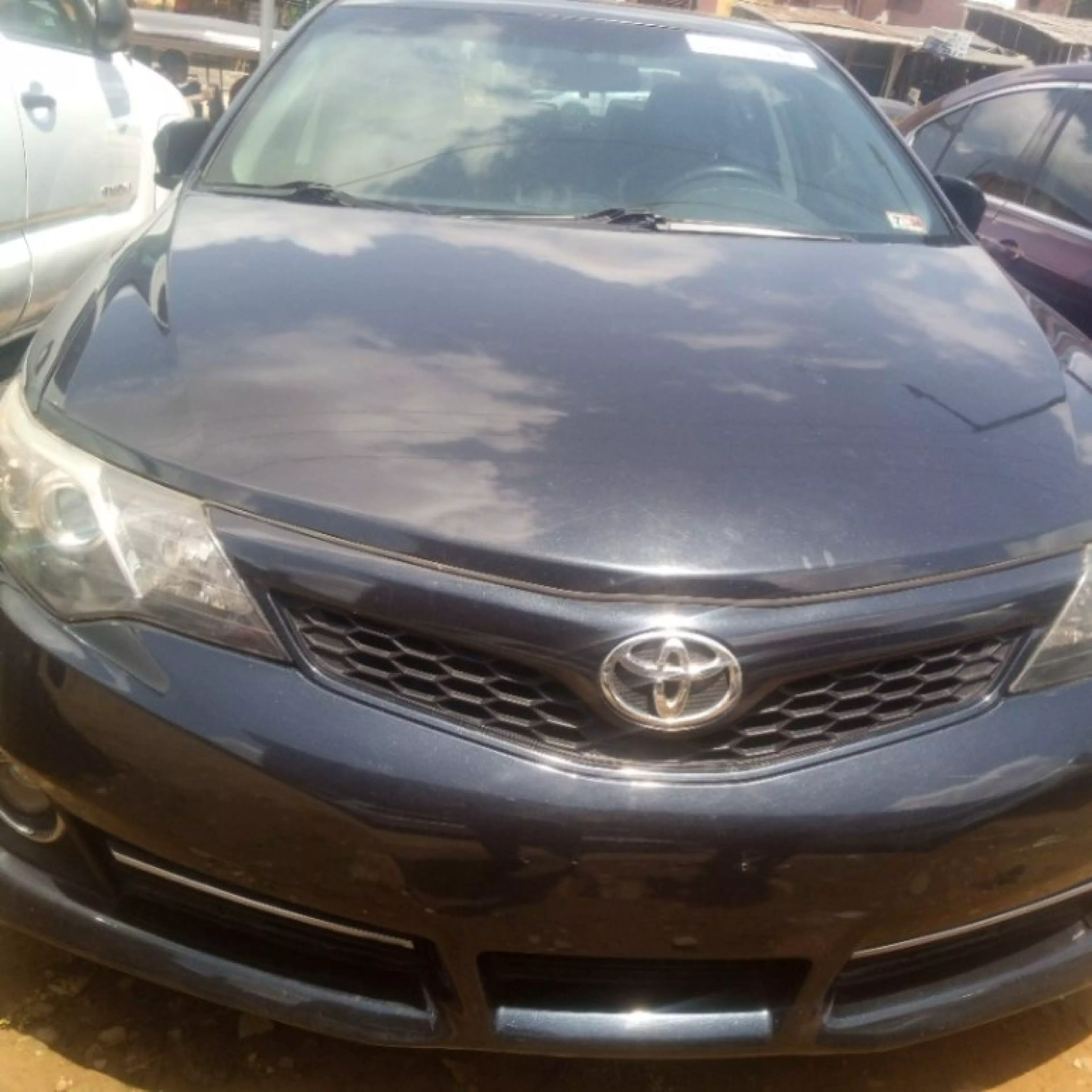 Toyota Camry - 2014