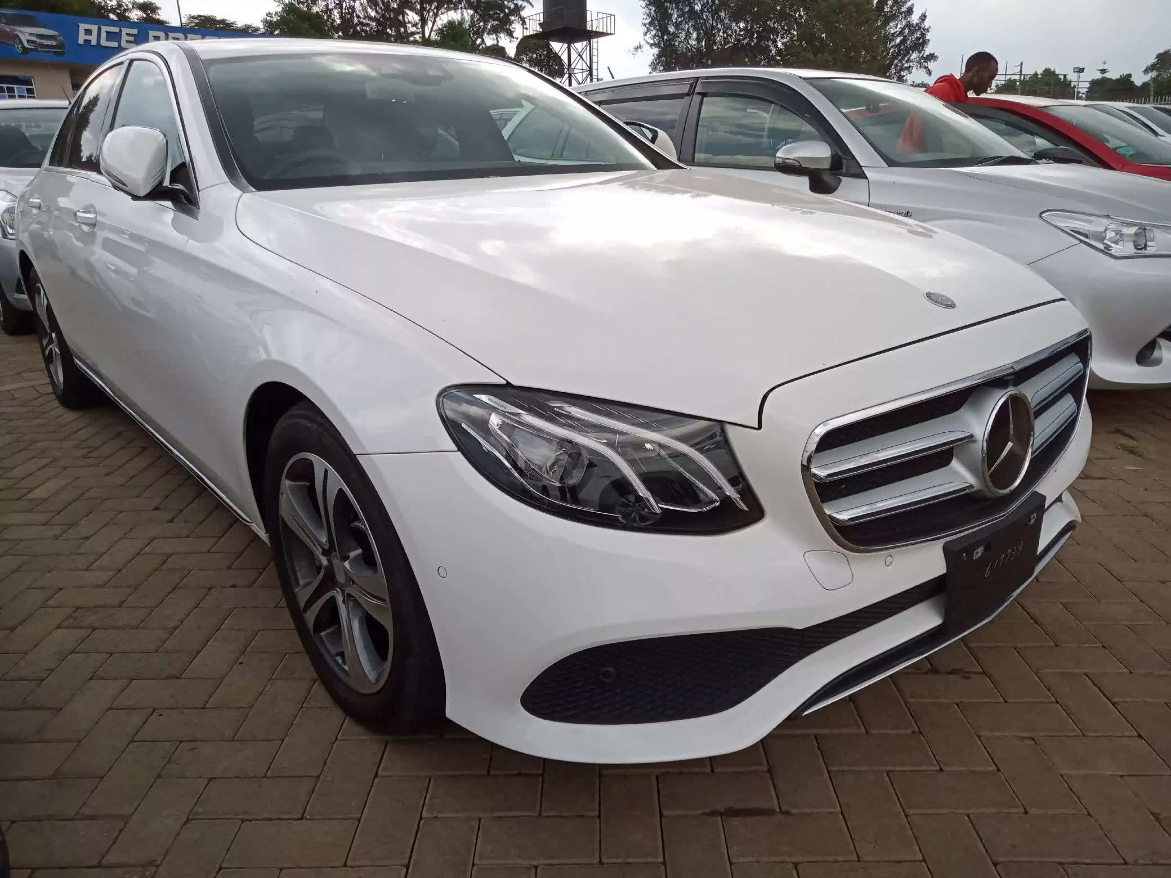 Mercedes-Benz C200 - 2016