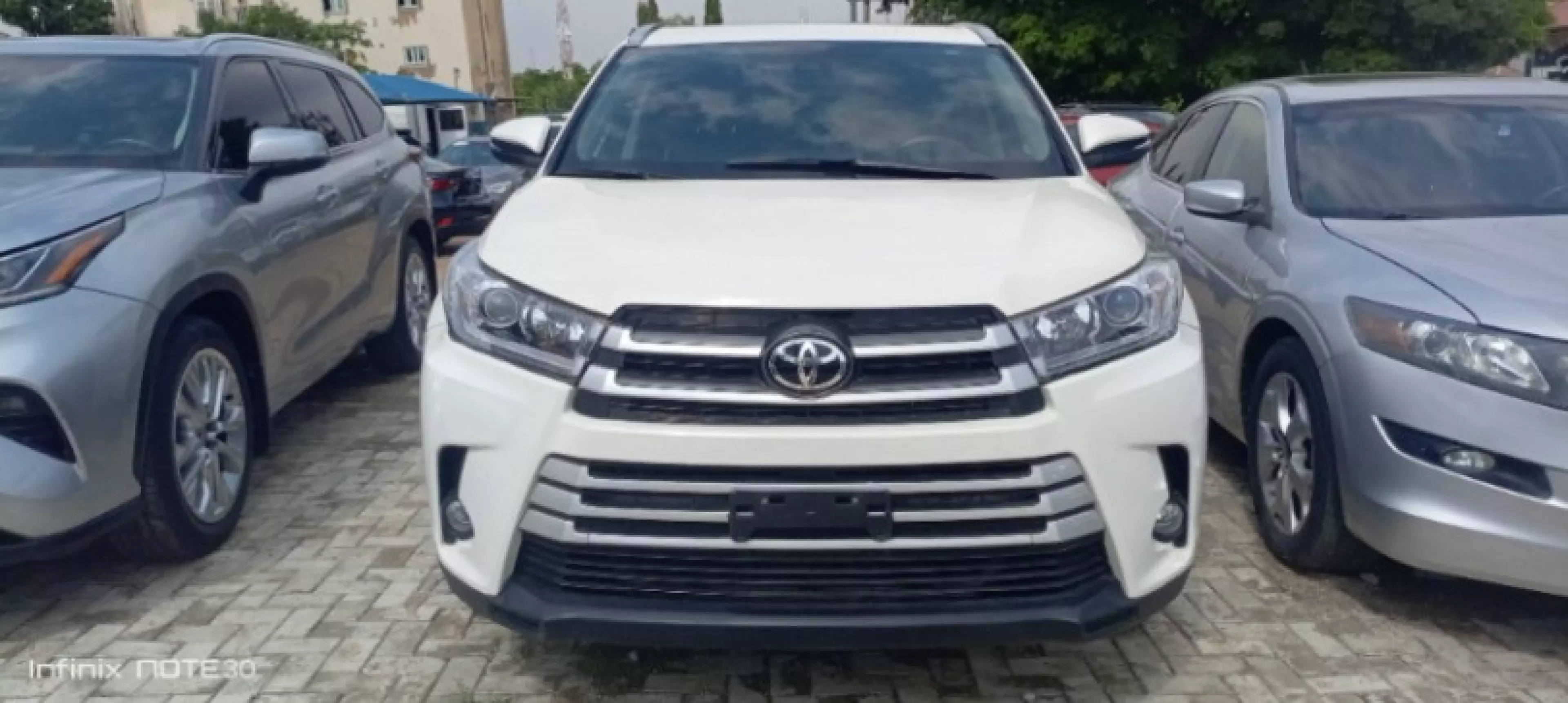 Toyota Grand Highlander - 2018