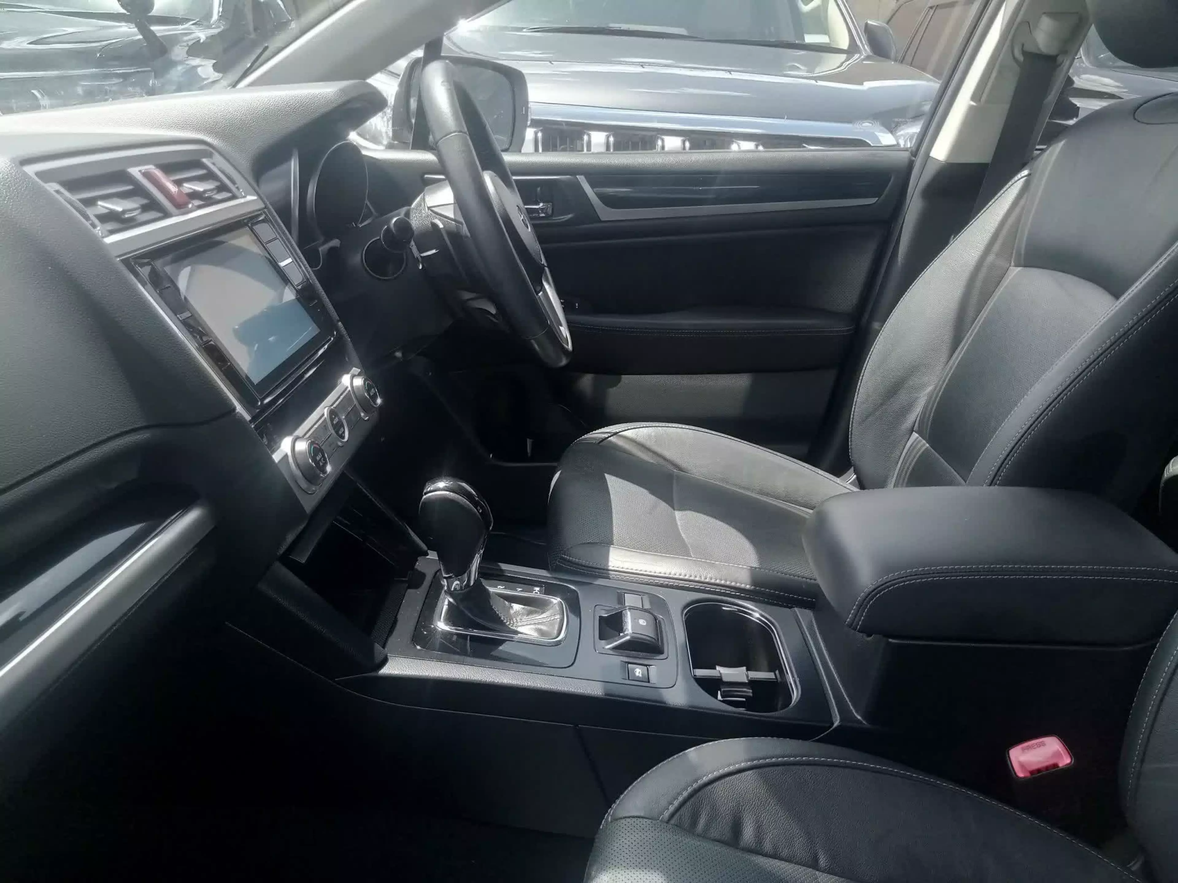 Subaru Legacy B4   - 2016