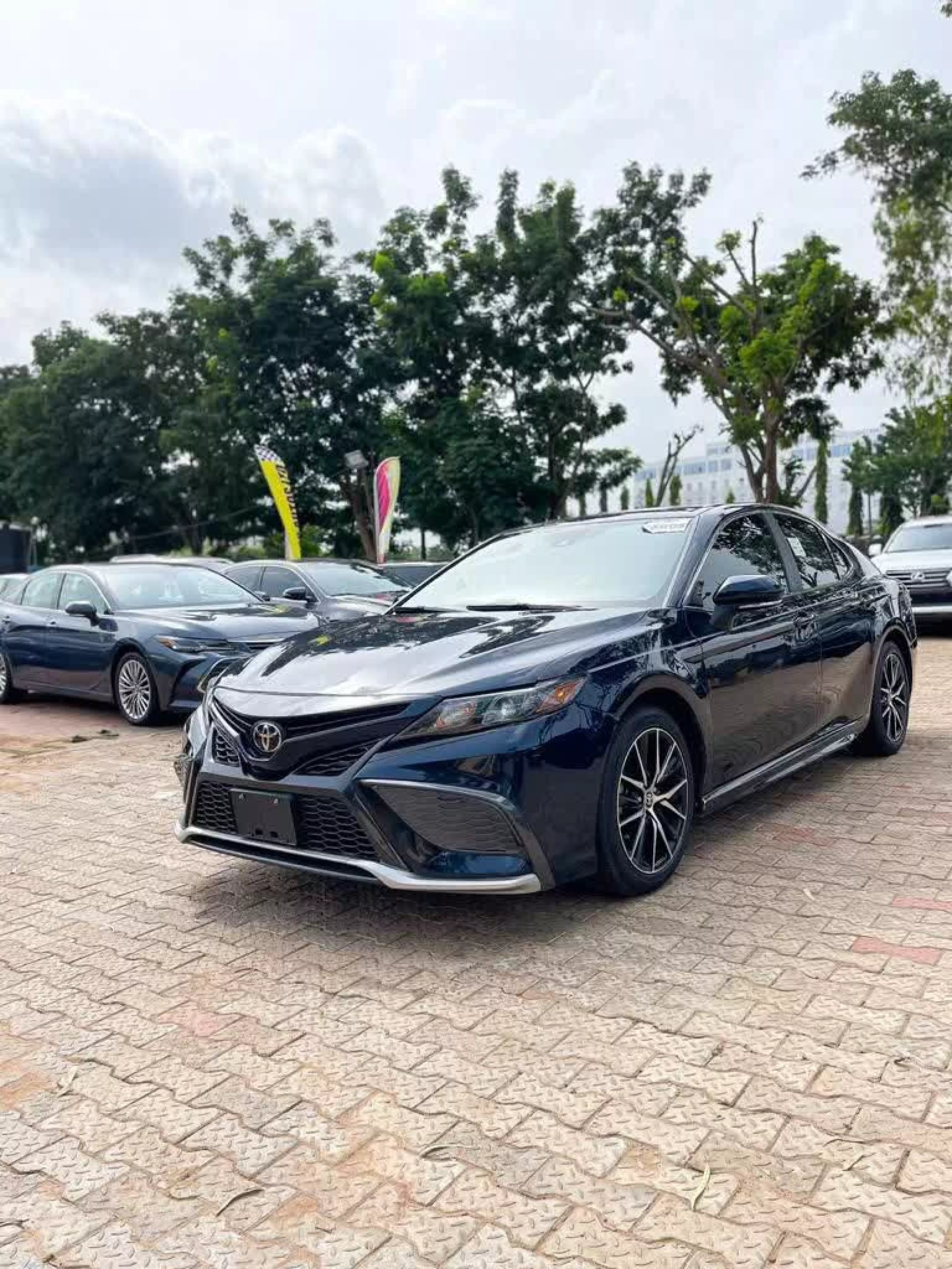Toyota Camry - 2021
