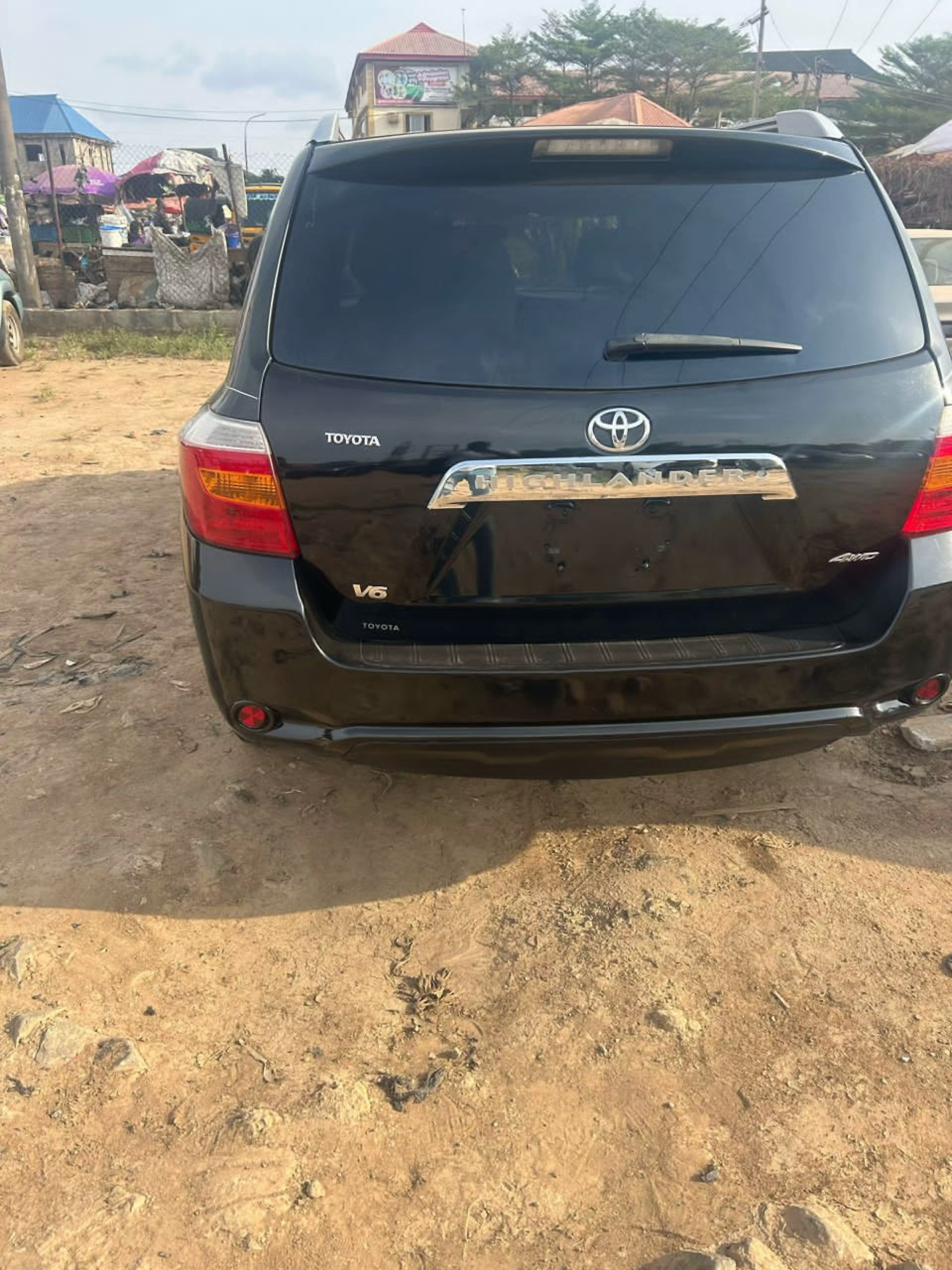 Toyota Highlander   - 2010