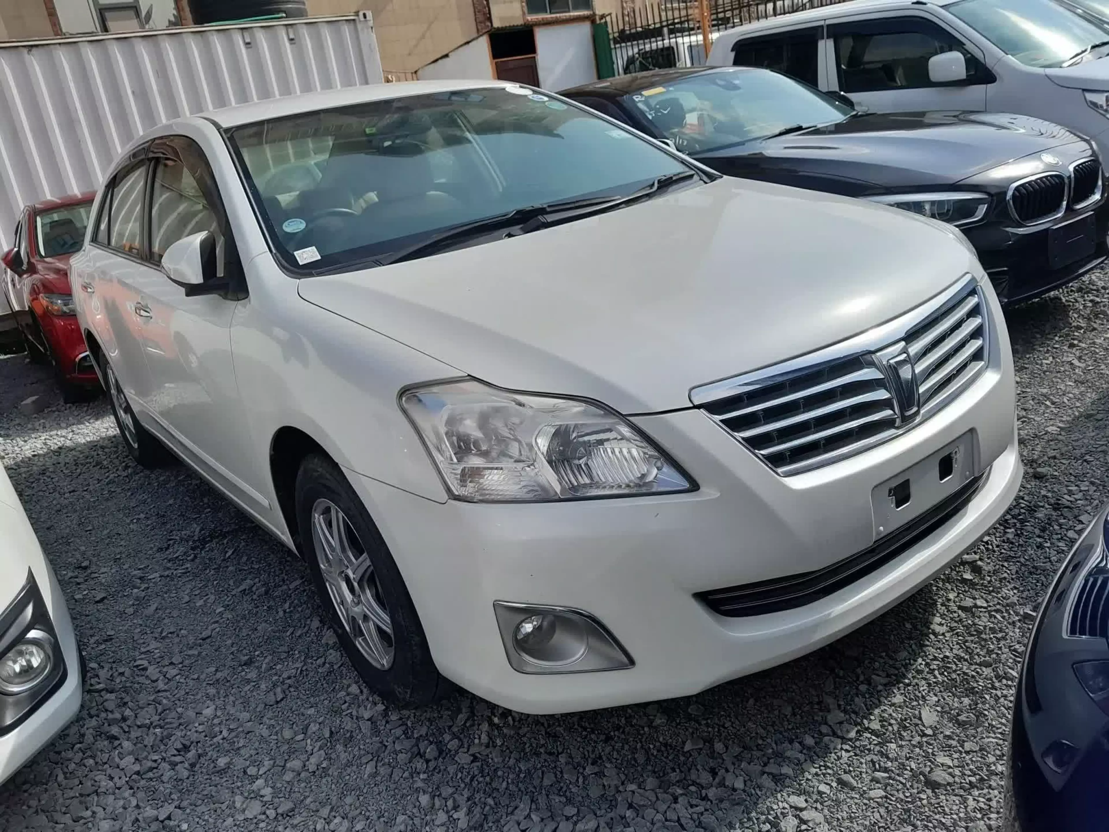 Toyota Premio  - 2015
