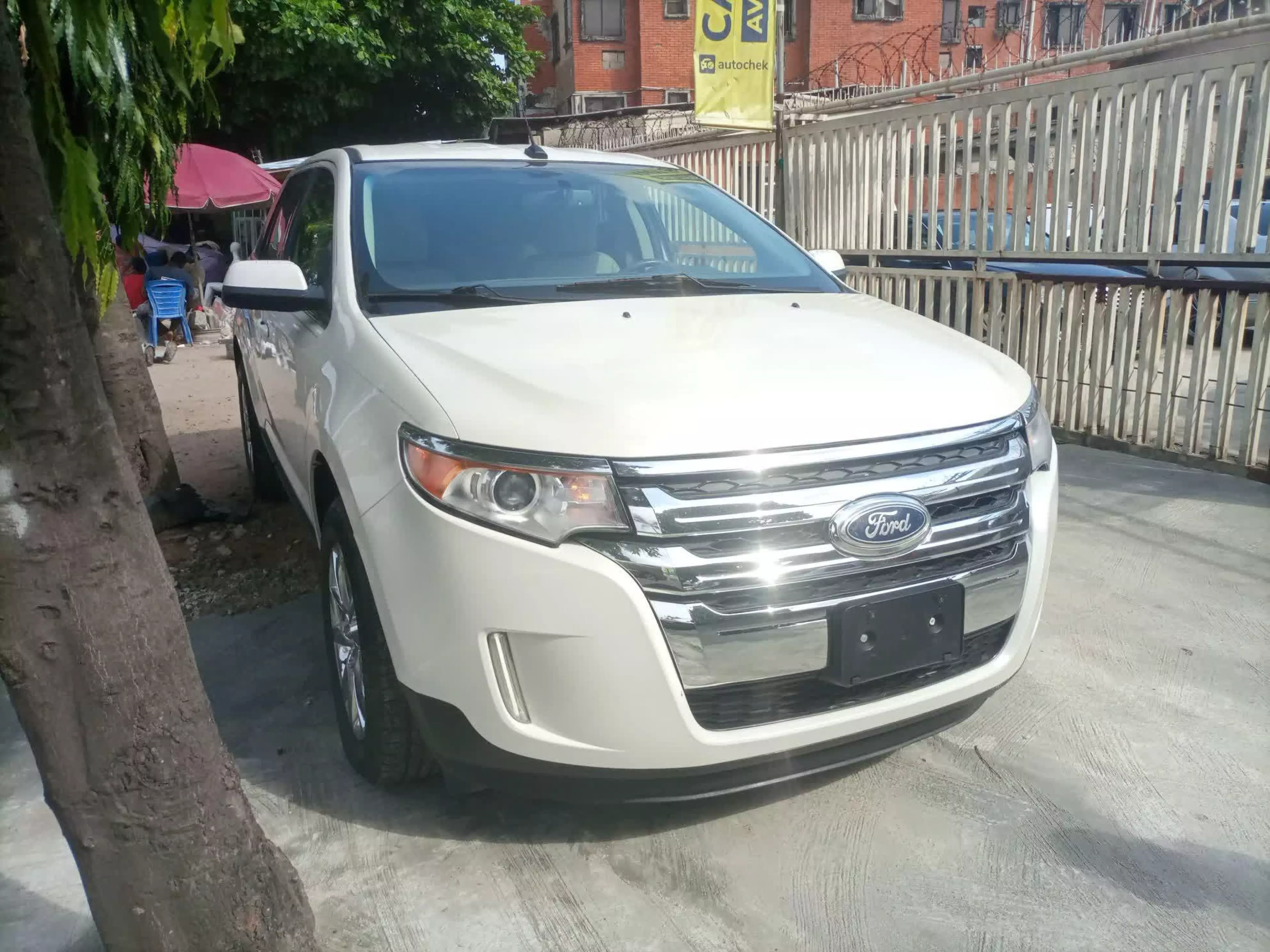Ford Edge - 2011