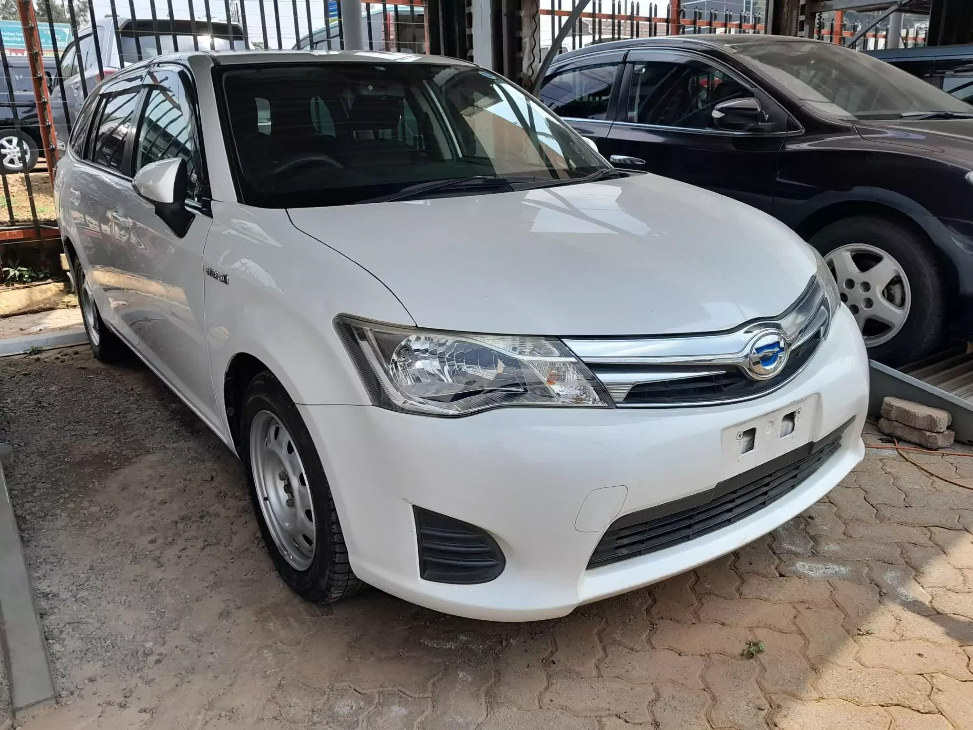 Toyota Fielder hybrid  - 2015