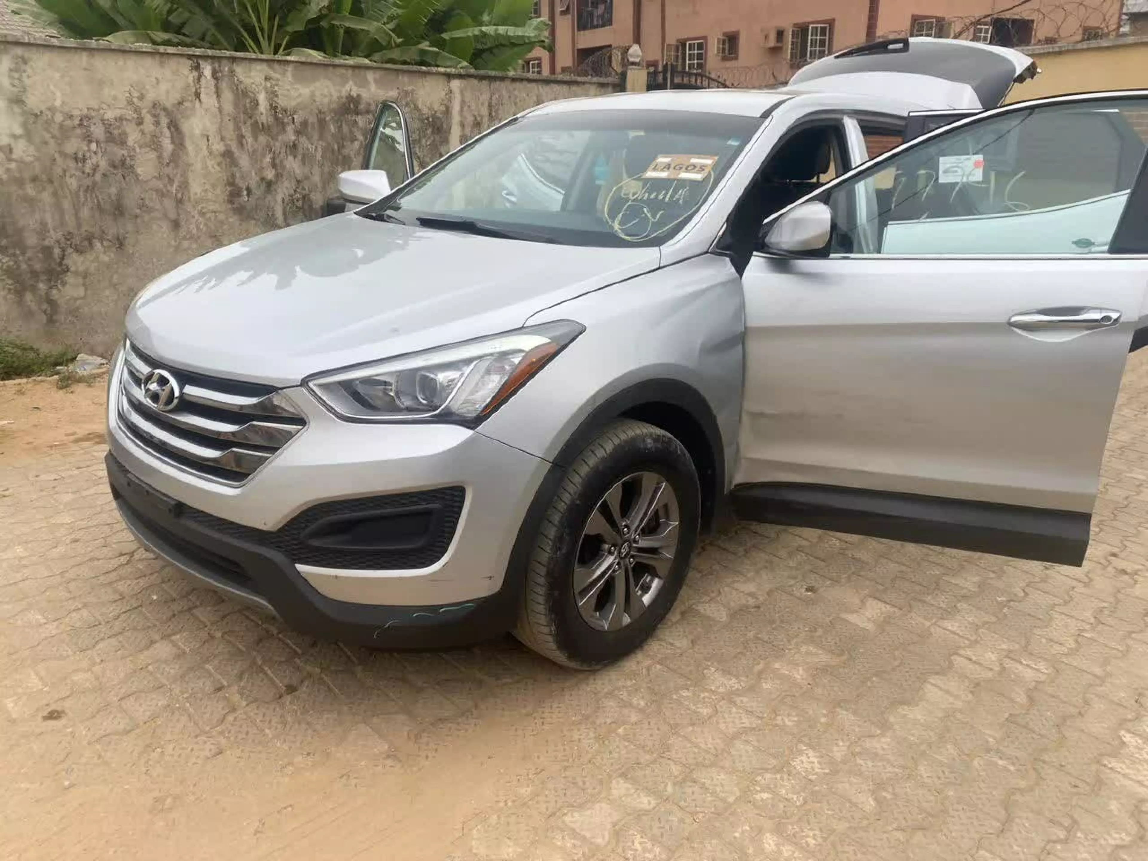 Hyundai Santa Fe - 2016