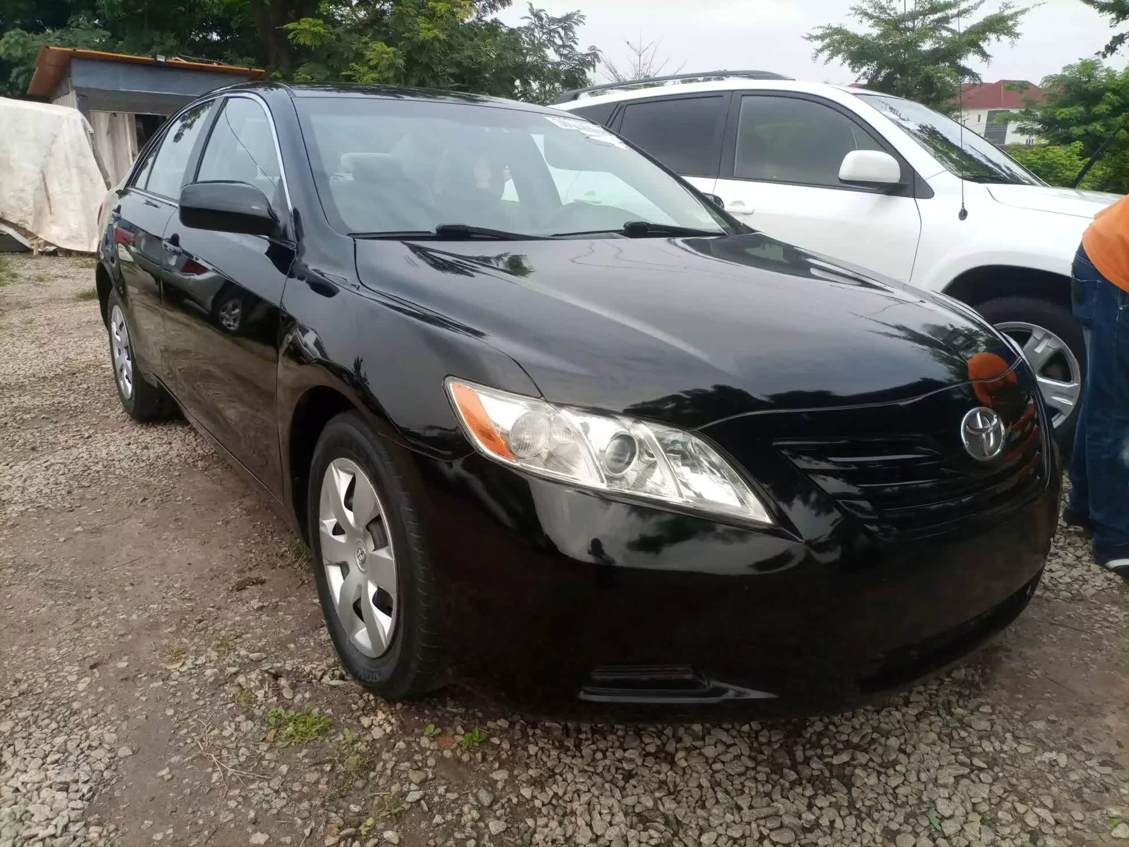 Toyota Camry - 2009