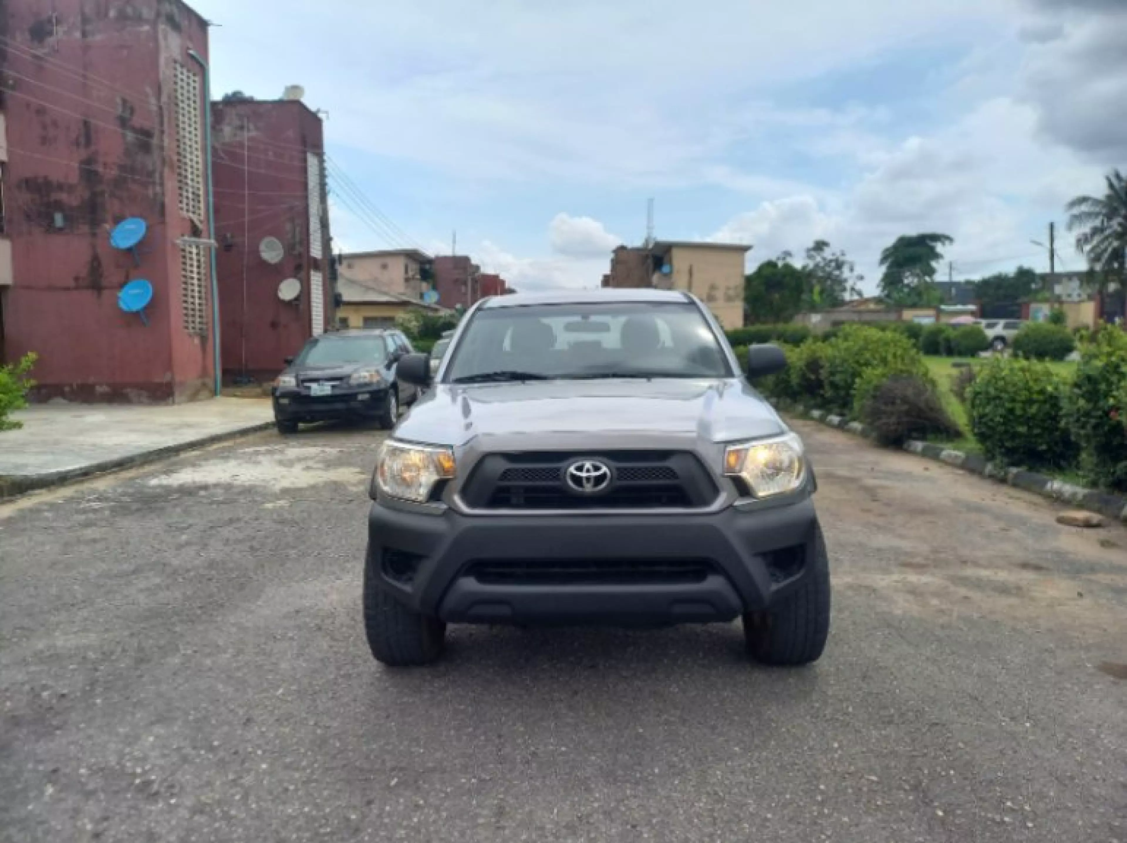 Toyota Tacoma - 2014