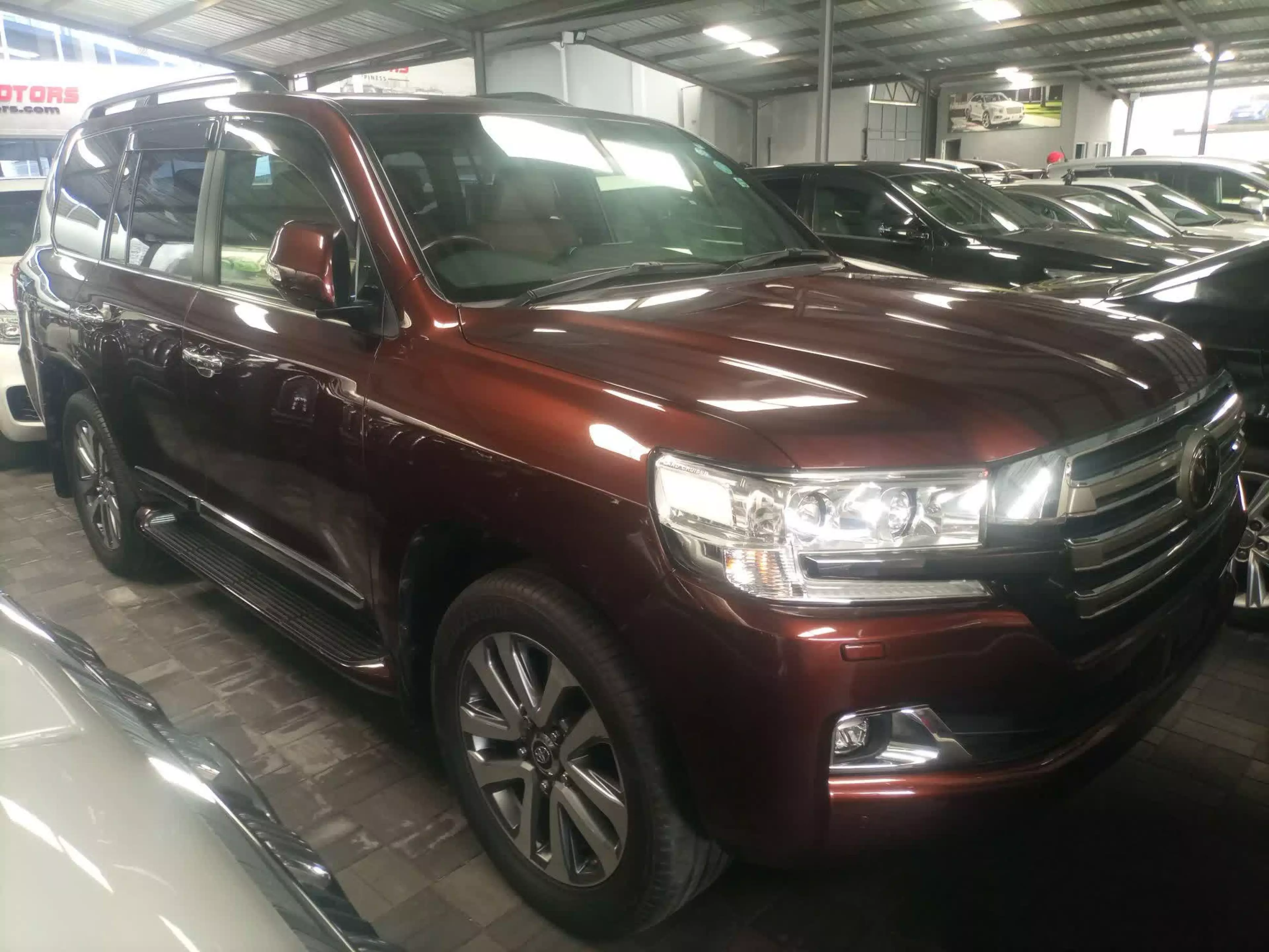 Toyota Landcruiser ZX - 2016