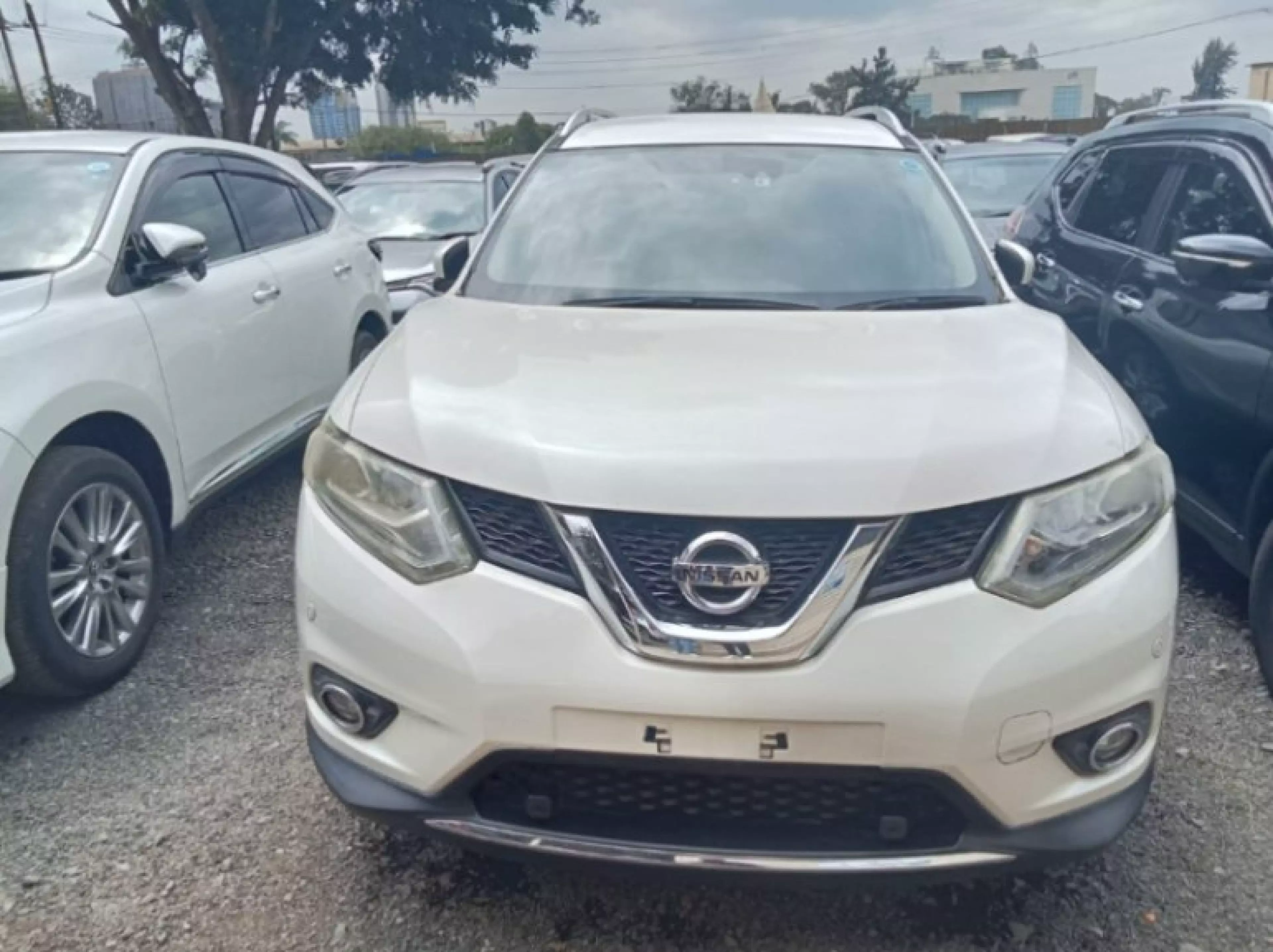 Nissan X- trail - 2016