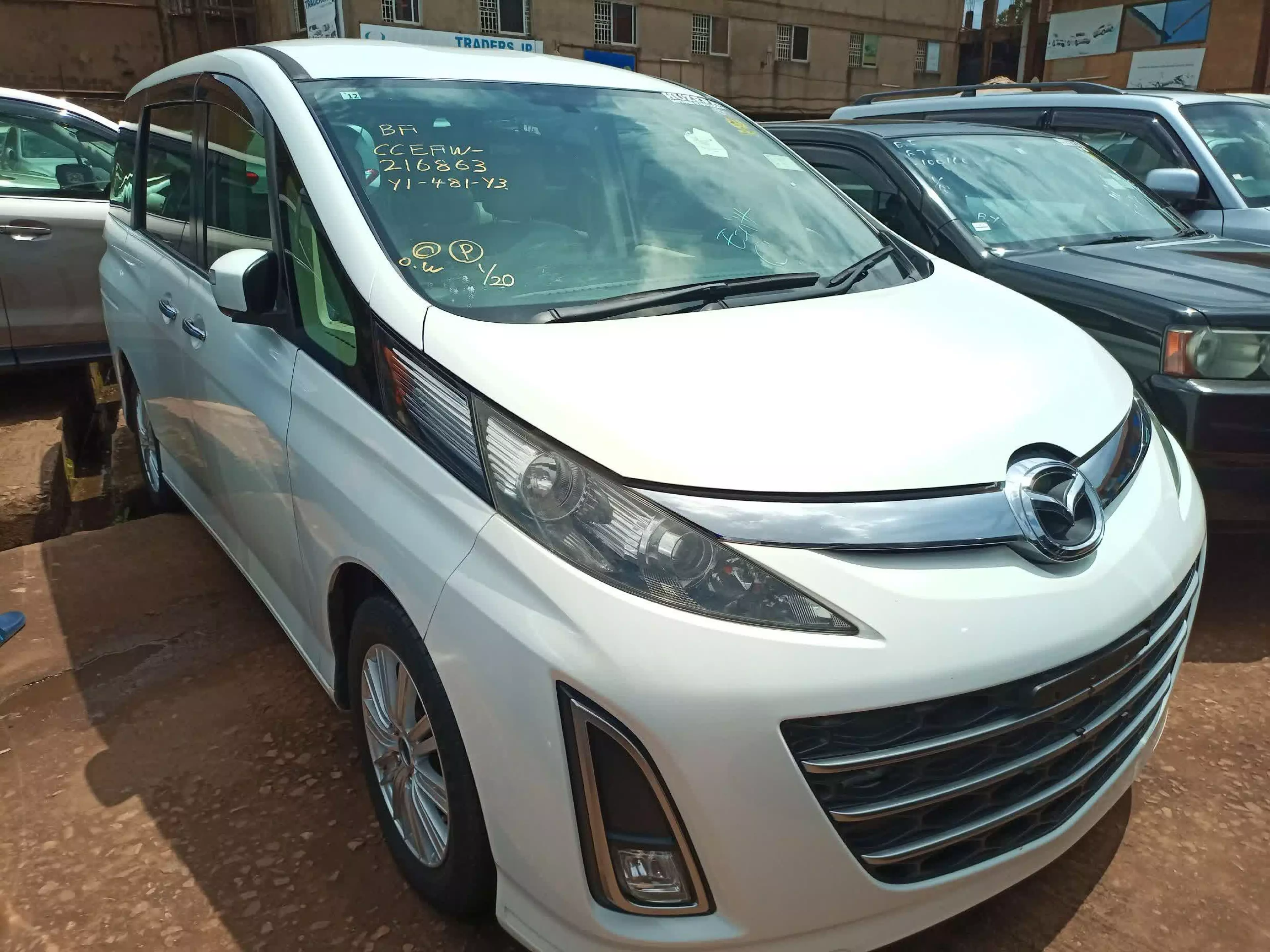 Mazda Biante - 2010