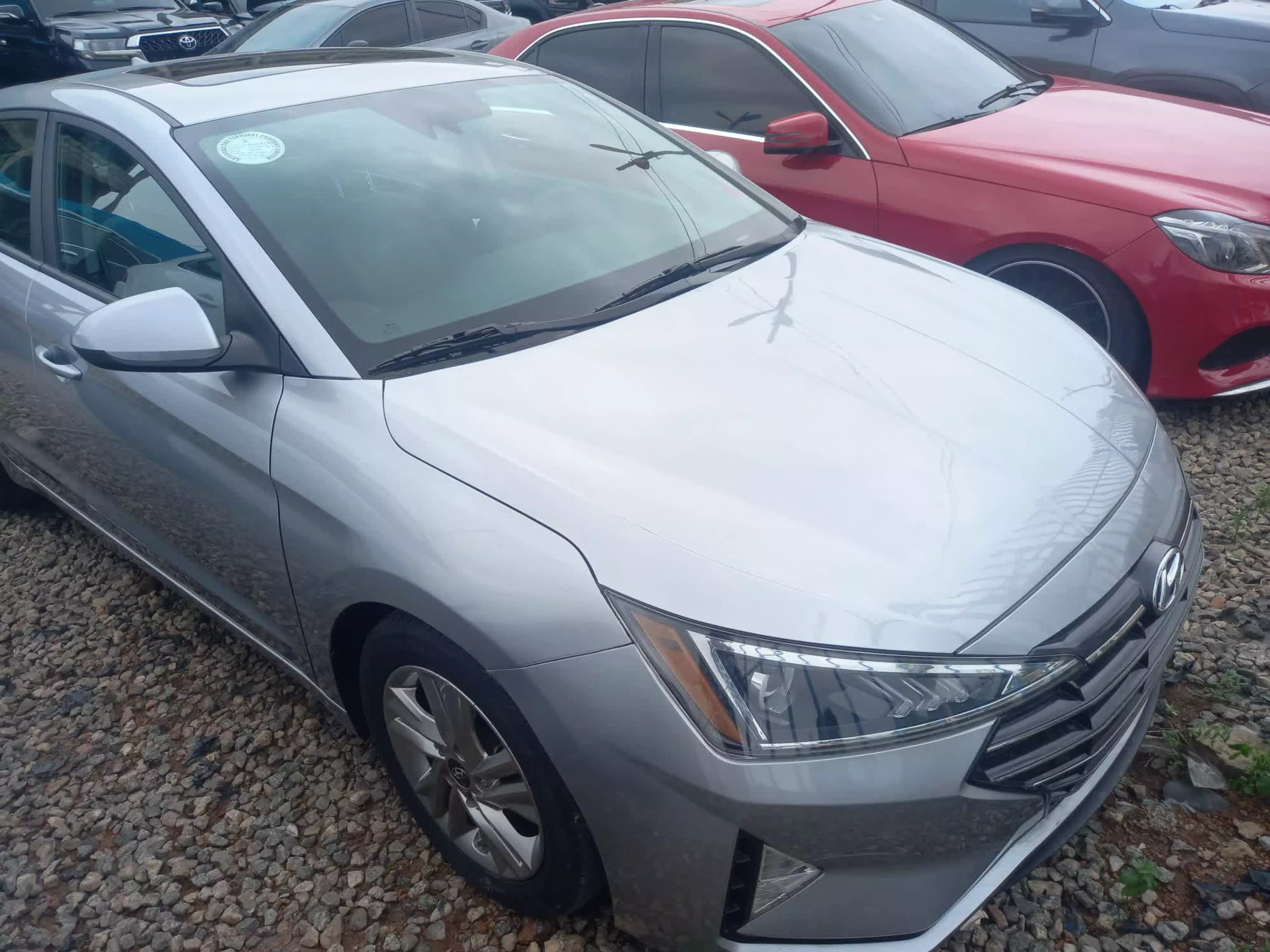 Hyundai Elantra   - 2020