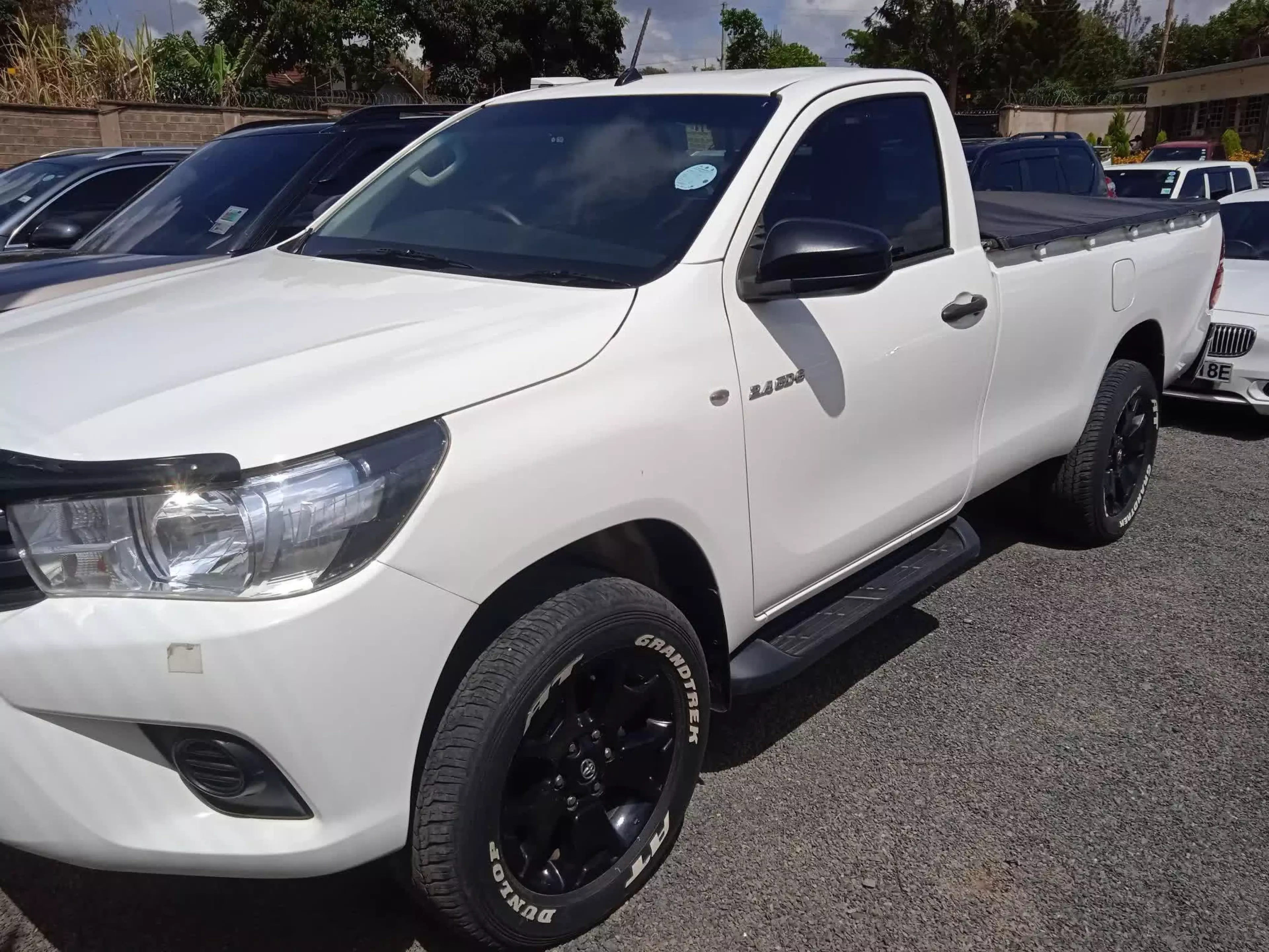 Toyota Hilux - 2016