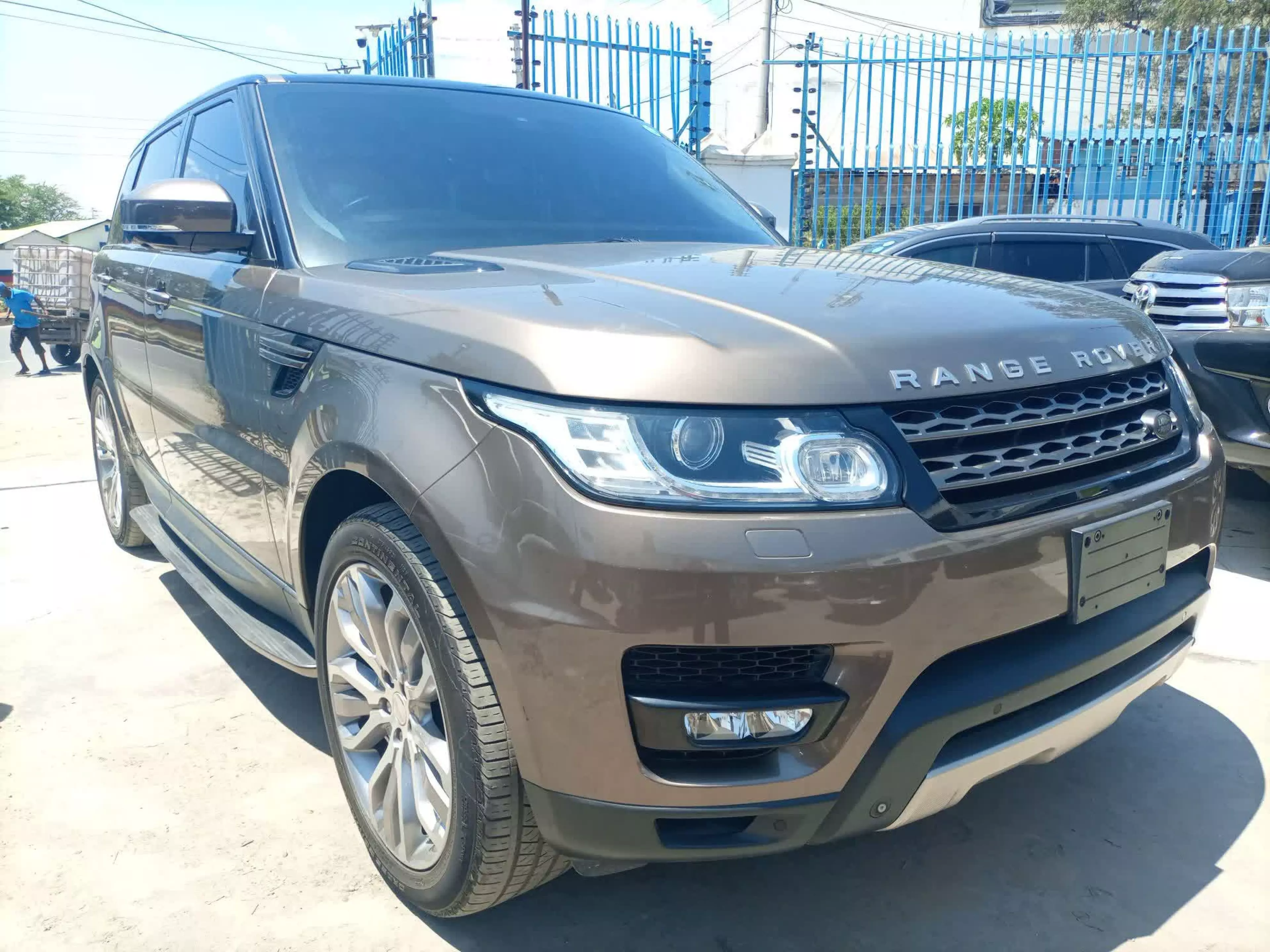 Land Rover Range Rover Sport - 2015