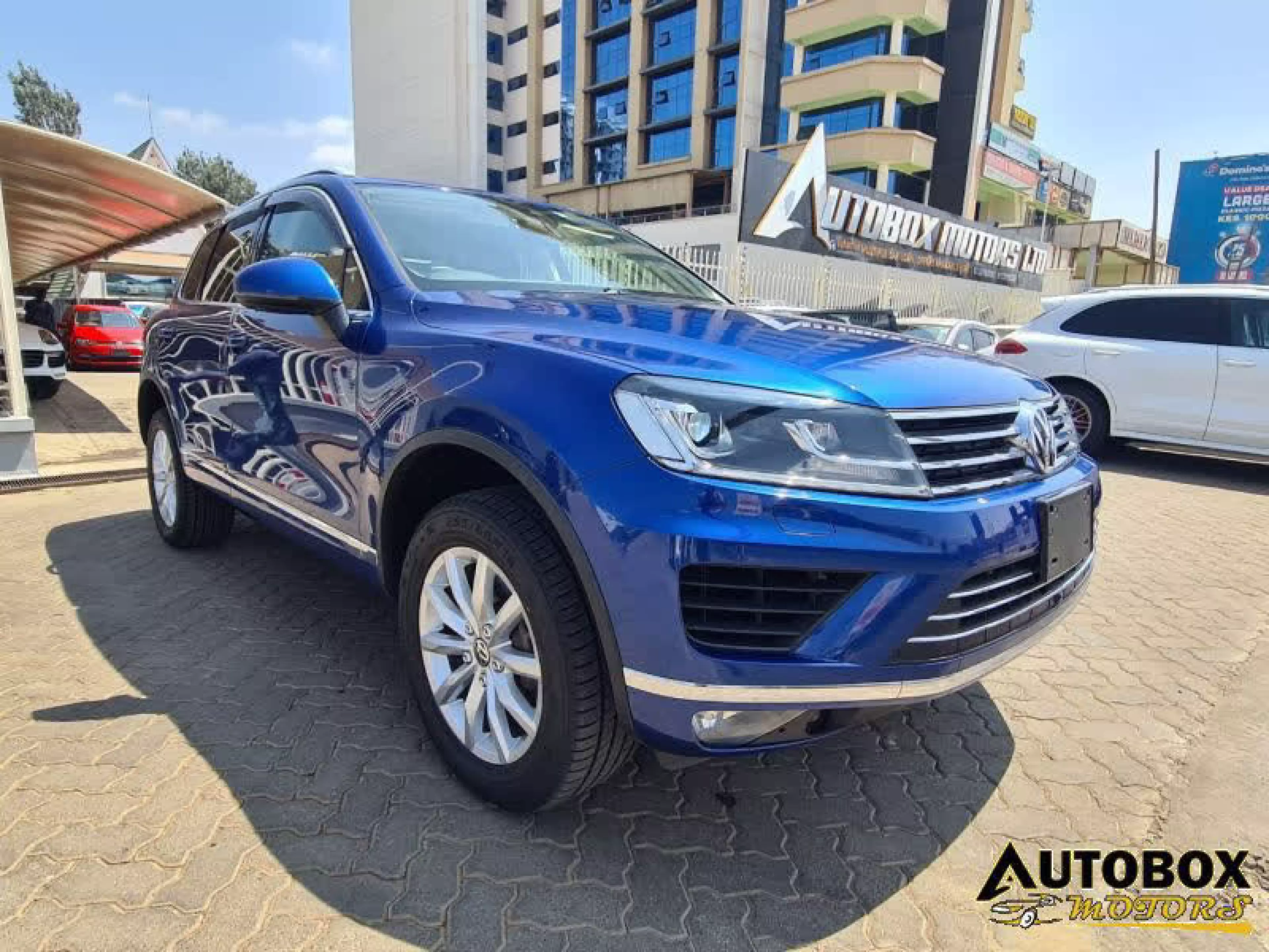 Volkswagen Touareg - 2015