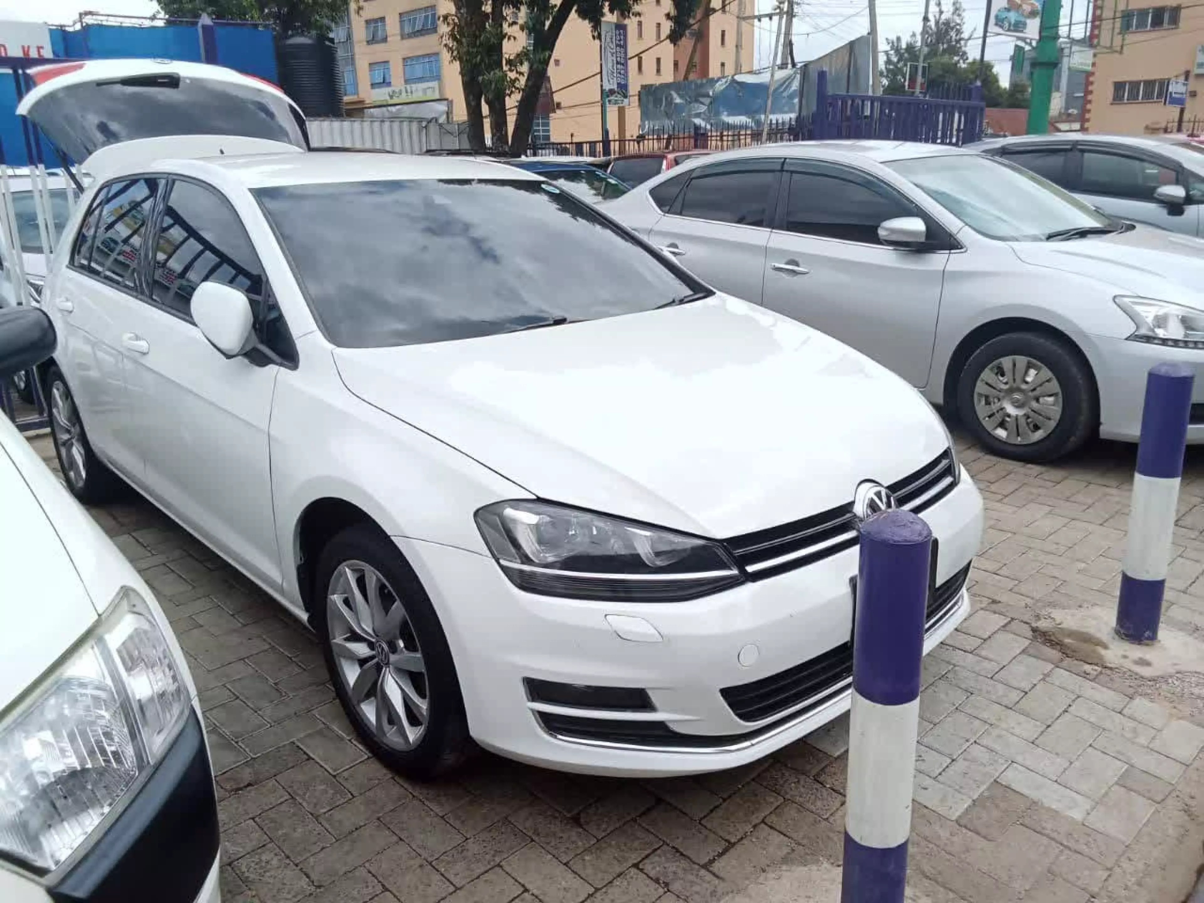 Volkswagen Golf - 2016